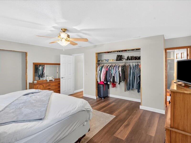 3003 West Sharon Drive Property Photo 27