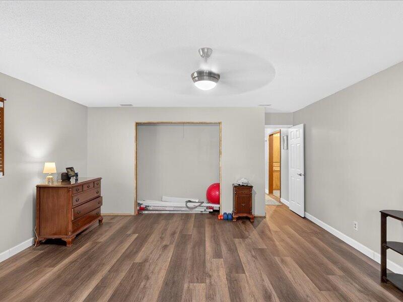 3003 West Sharon Drive Property Photo 33