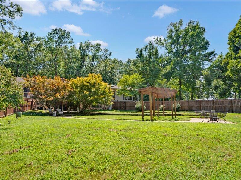 3003 West Sharon Drive Property Photo 58