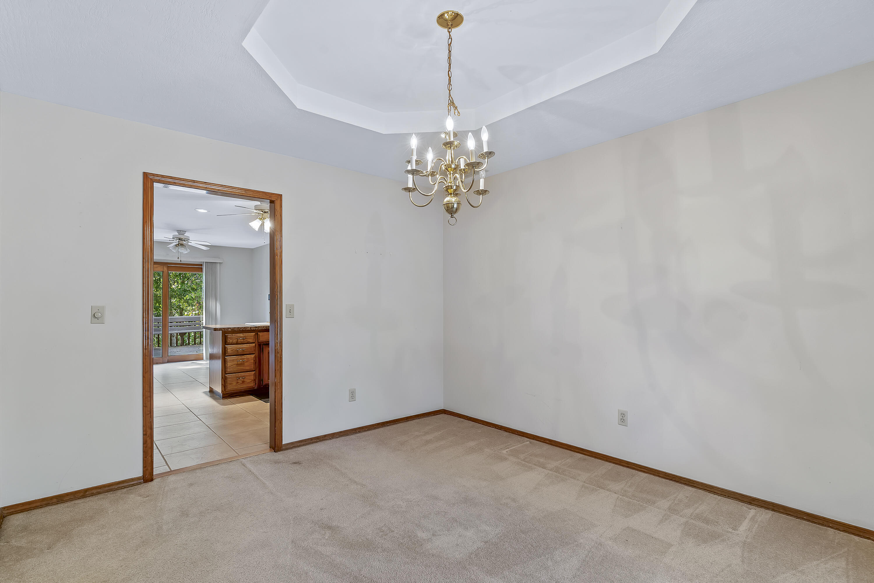 995 South Stanford Drive Property Photo 27