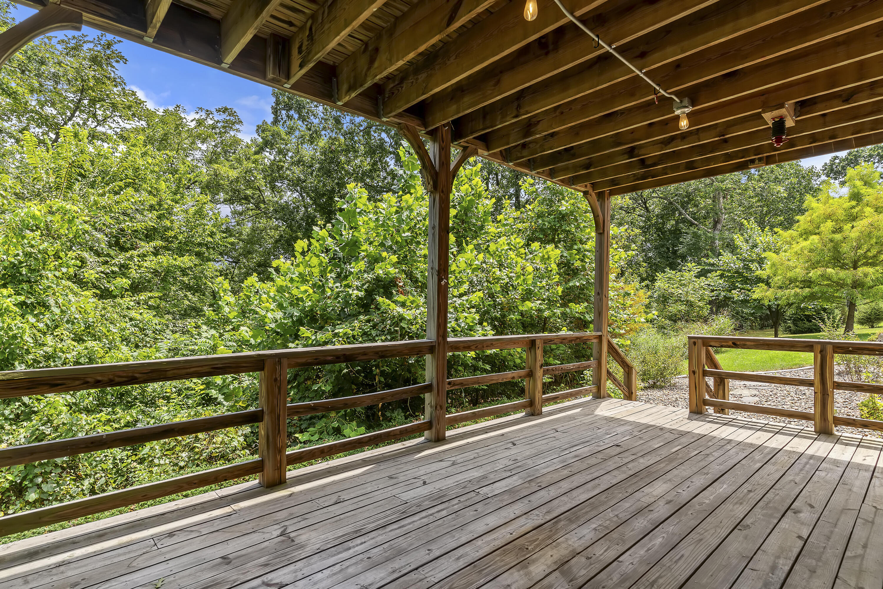 1944 West James River Drive Property Photo 54