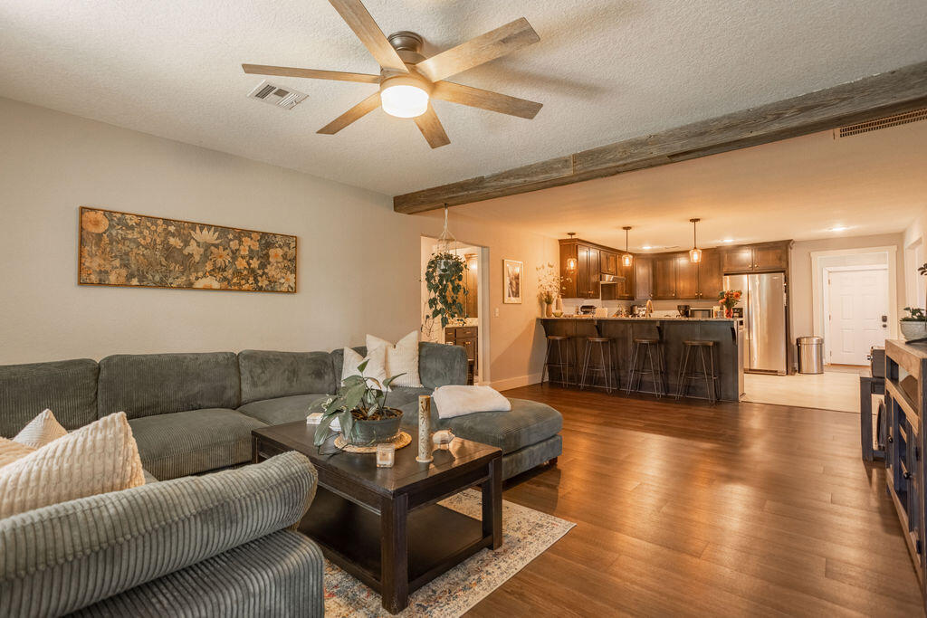 17550 Unicorn Road Property Photo 9