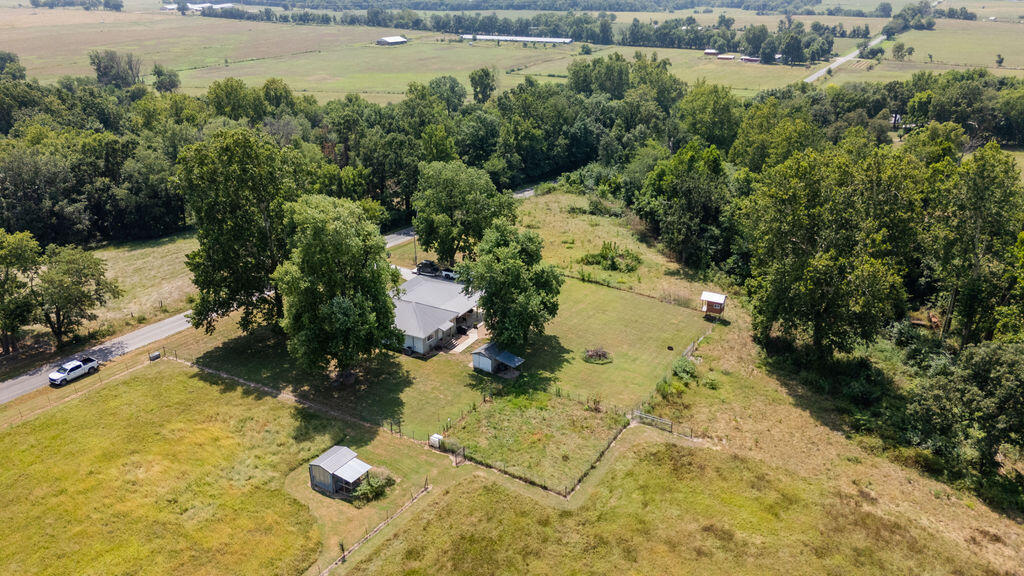17550 Unicorn Road Property Photo 32
