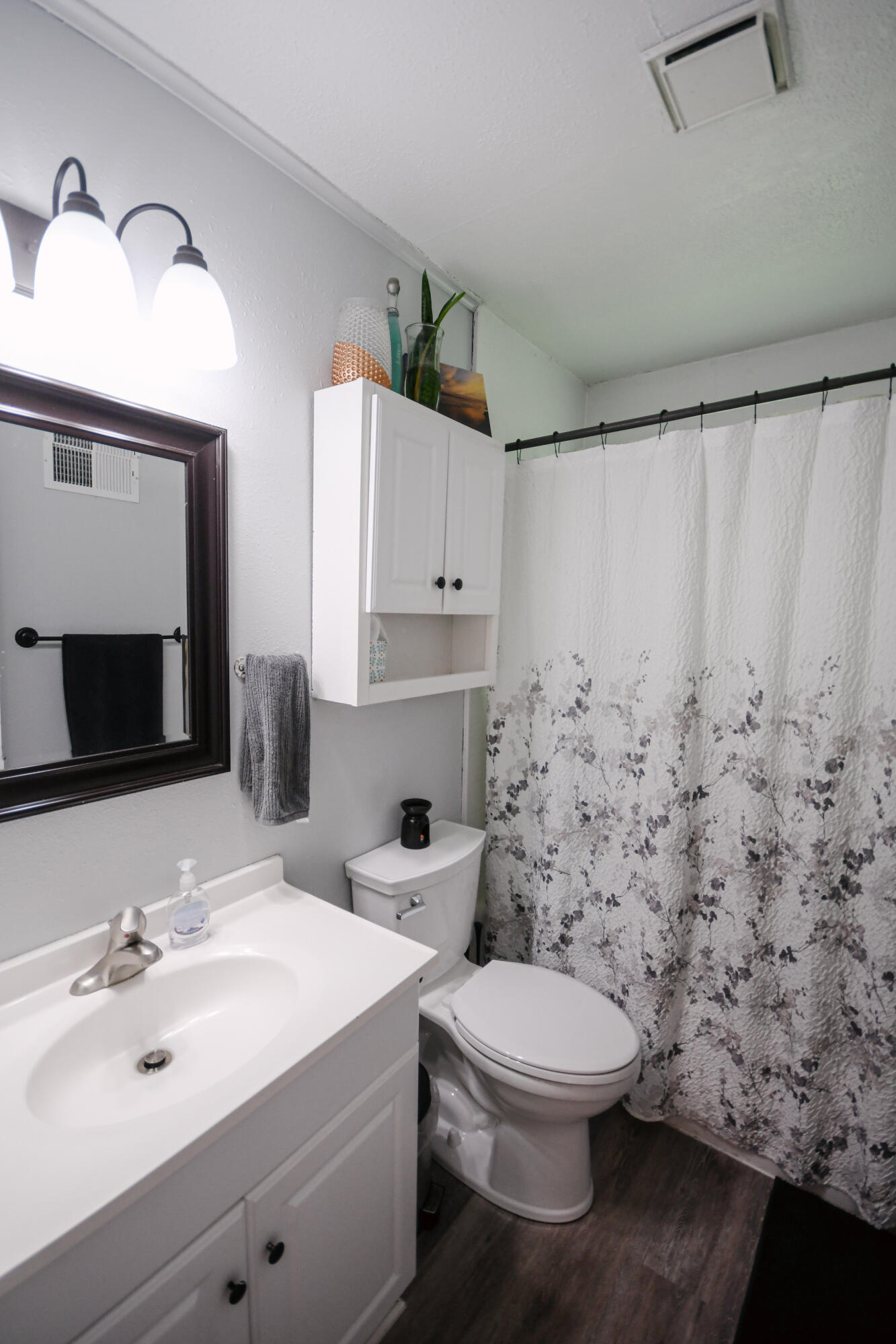 2370 South Luster Avenue Property Photo 19