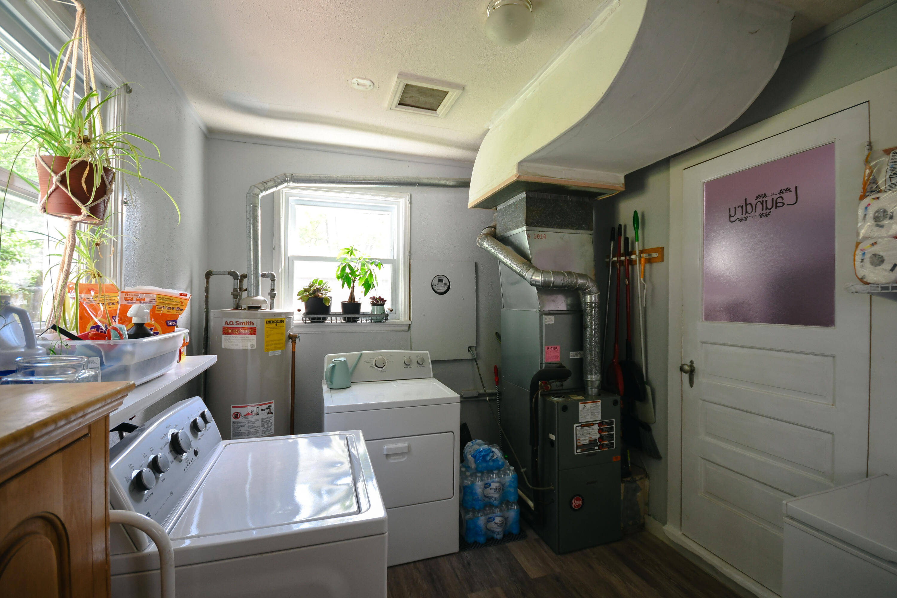 2370 South Luster Avenue Property Photo 21