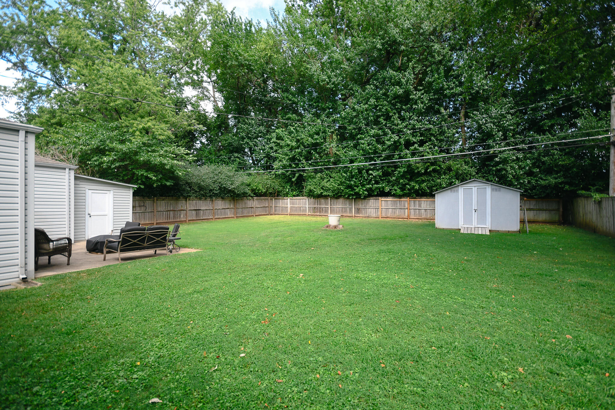 2370 South Luster Avenue Property Photo 25