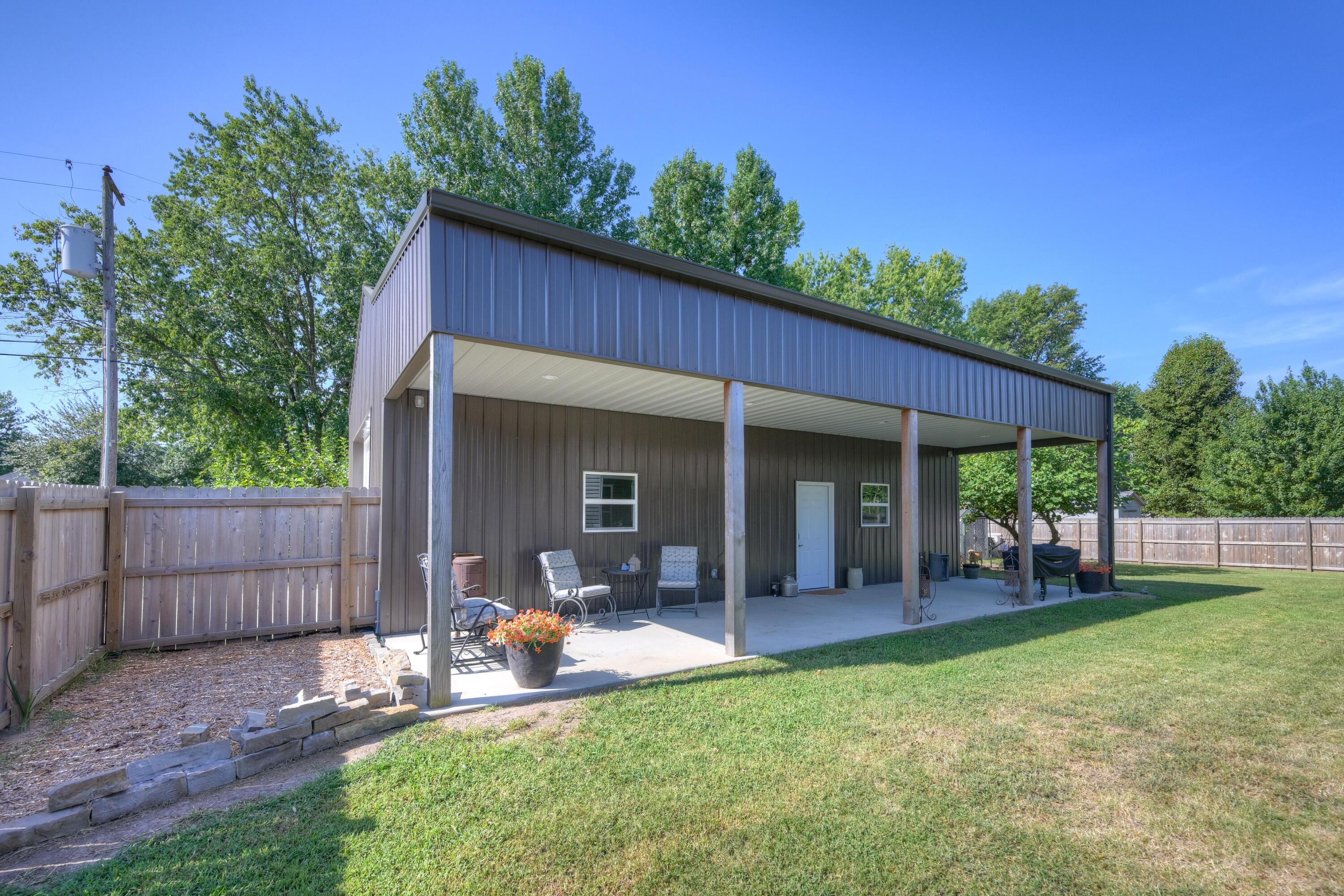1014 Wendy Lane Property Photo 7