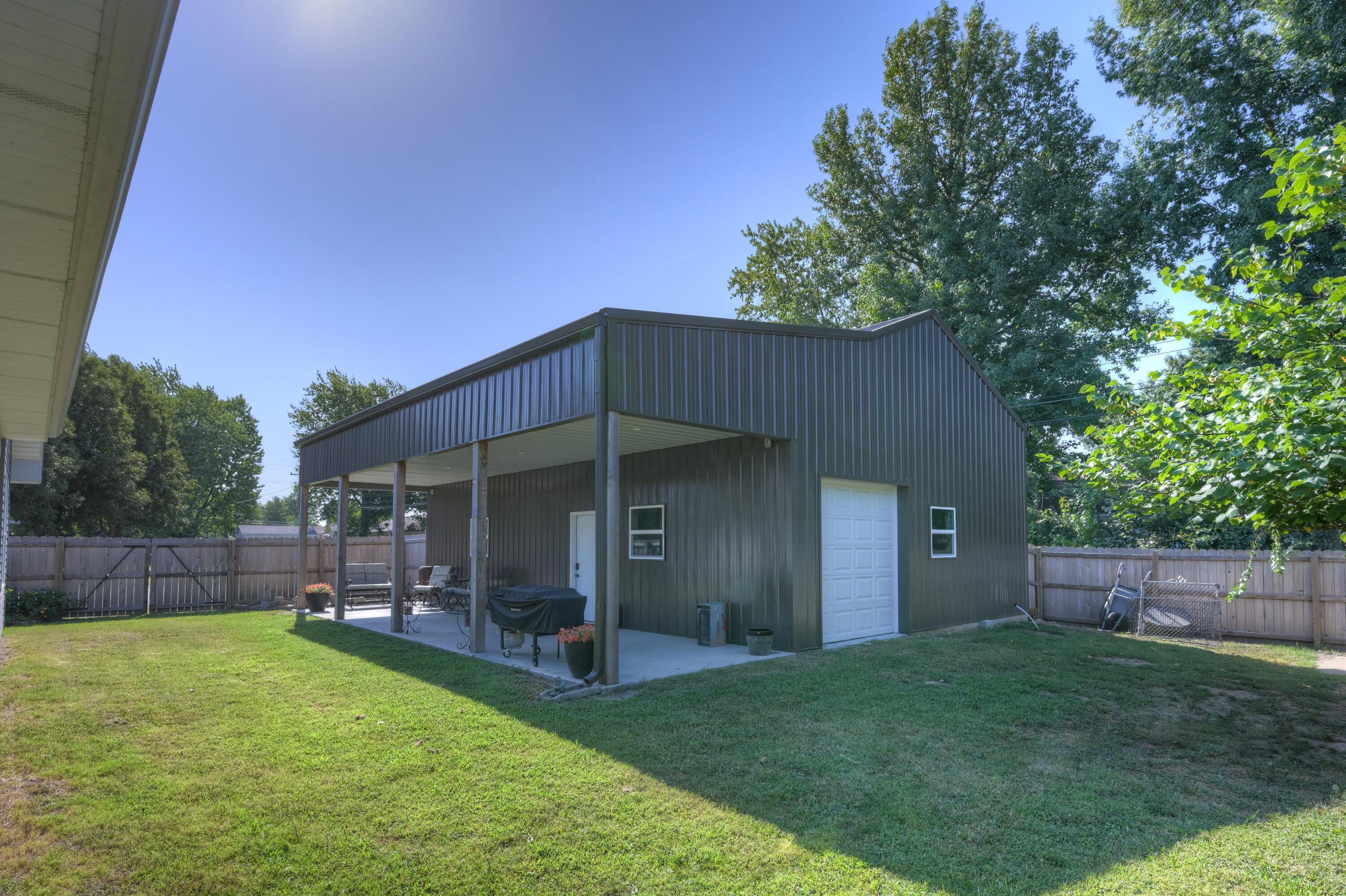 1014 Wendy Lane Property Photo 9