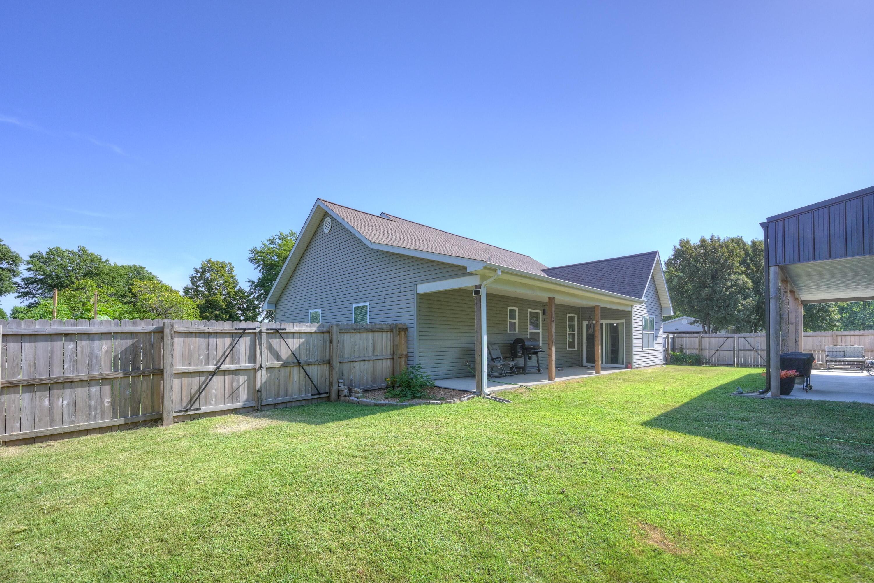 1014 Wendy Lane Property Photo 10