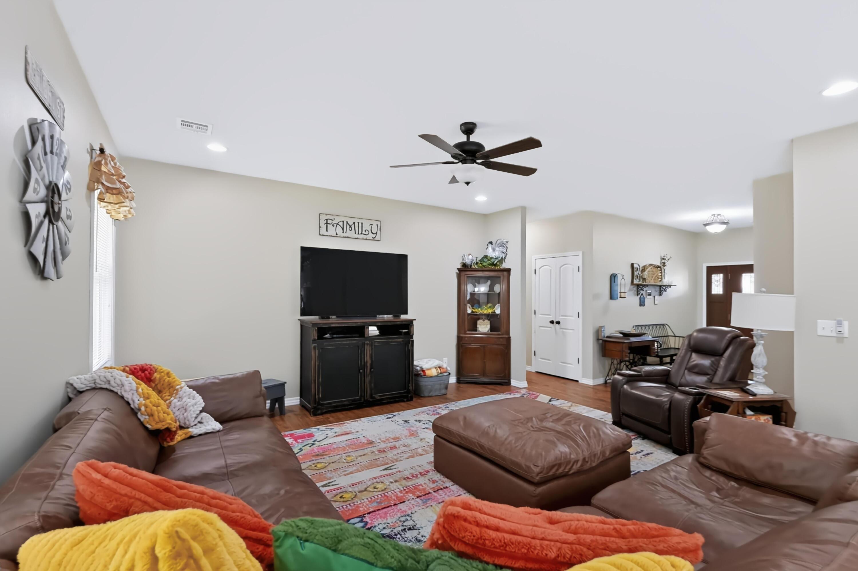 1014 Wendy Lane Property Photo 21