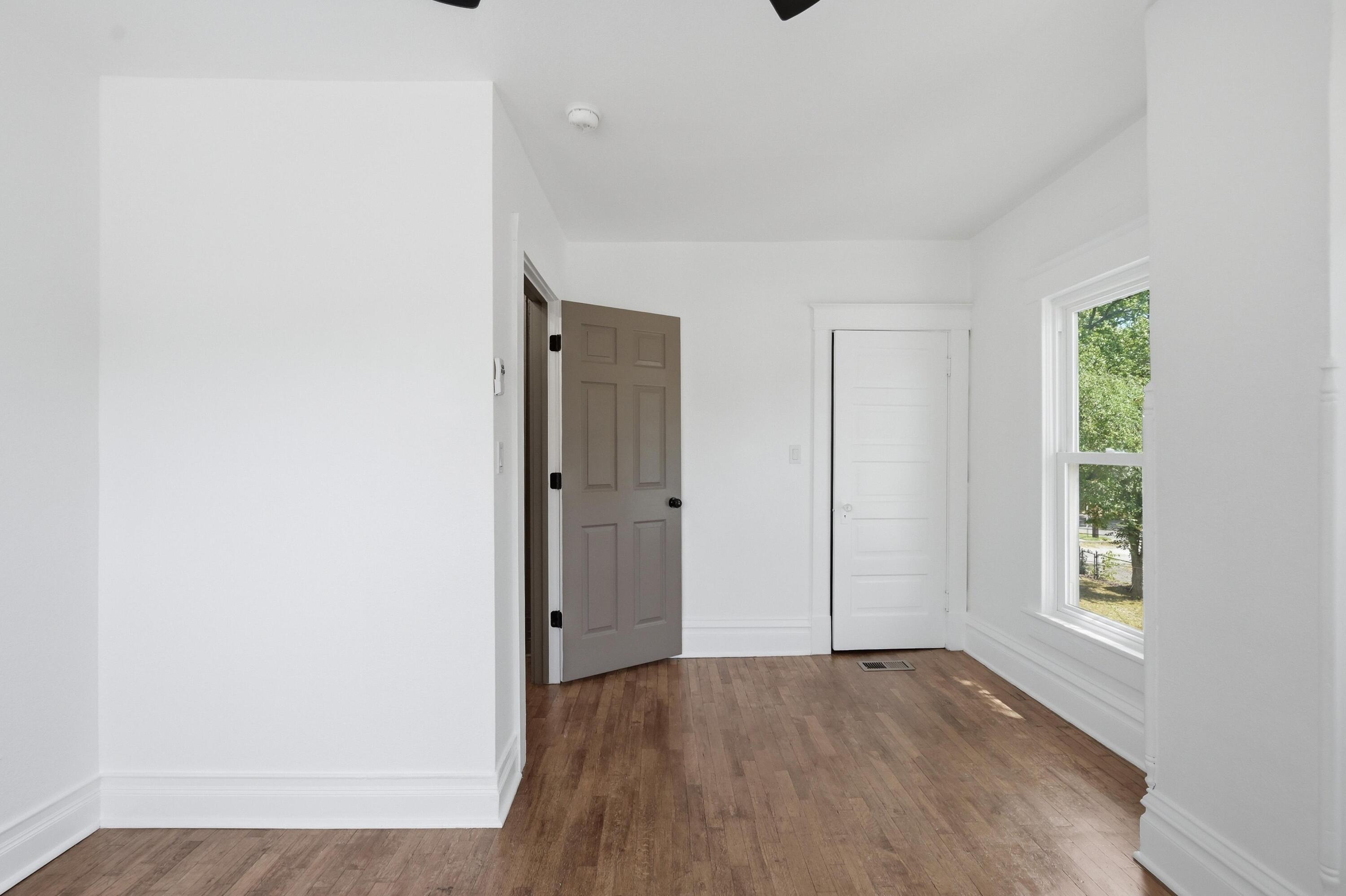 407 North Jackson Avenue Property Photo 31