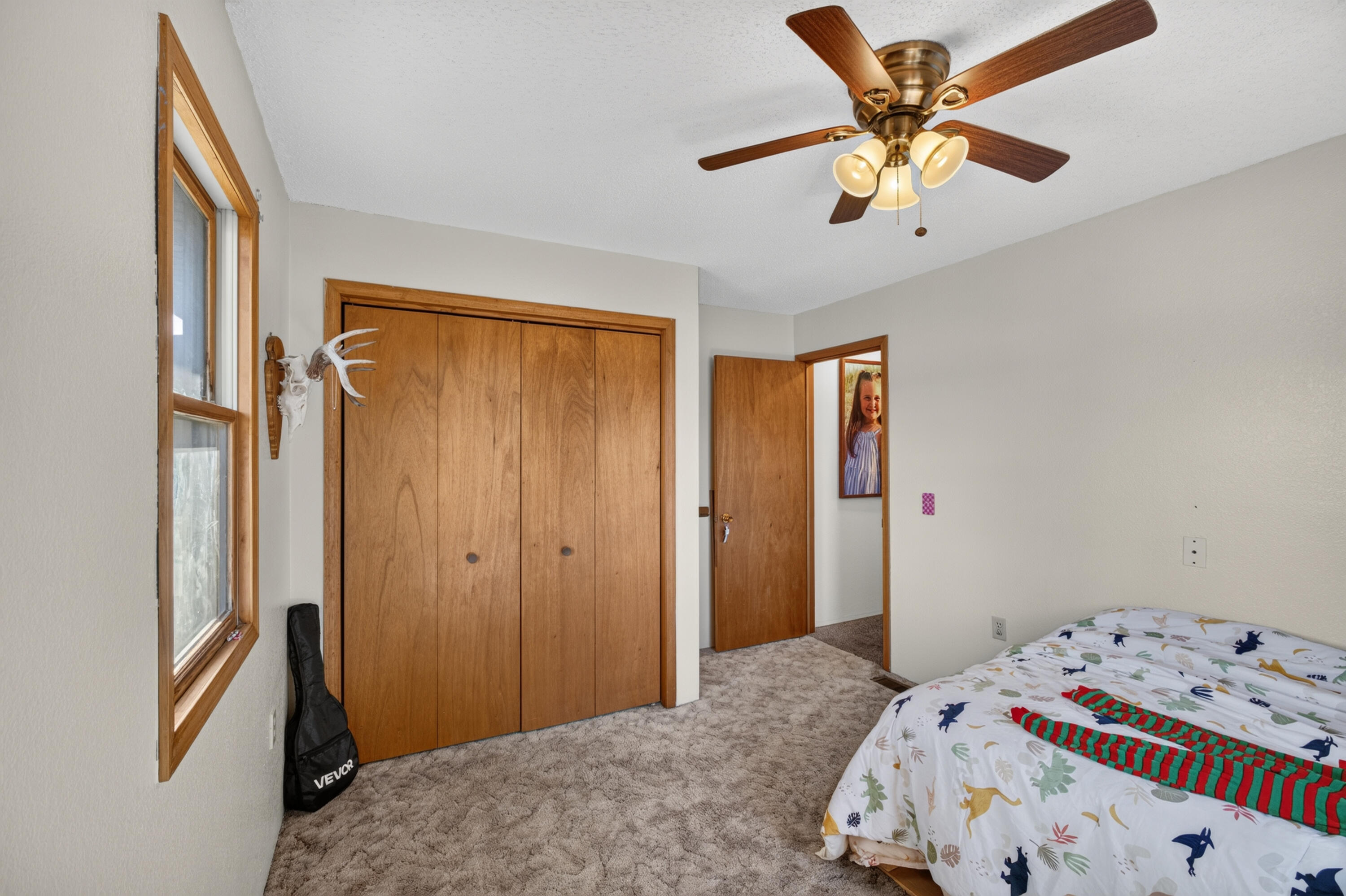 15892 Mellow Drive Property Photo 13