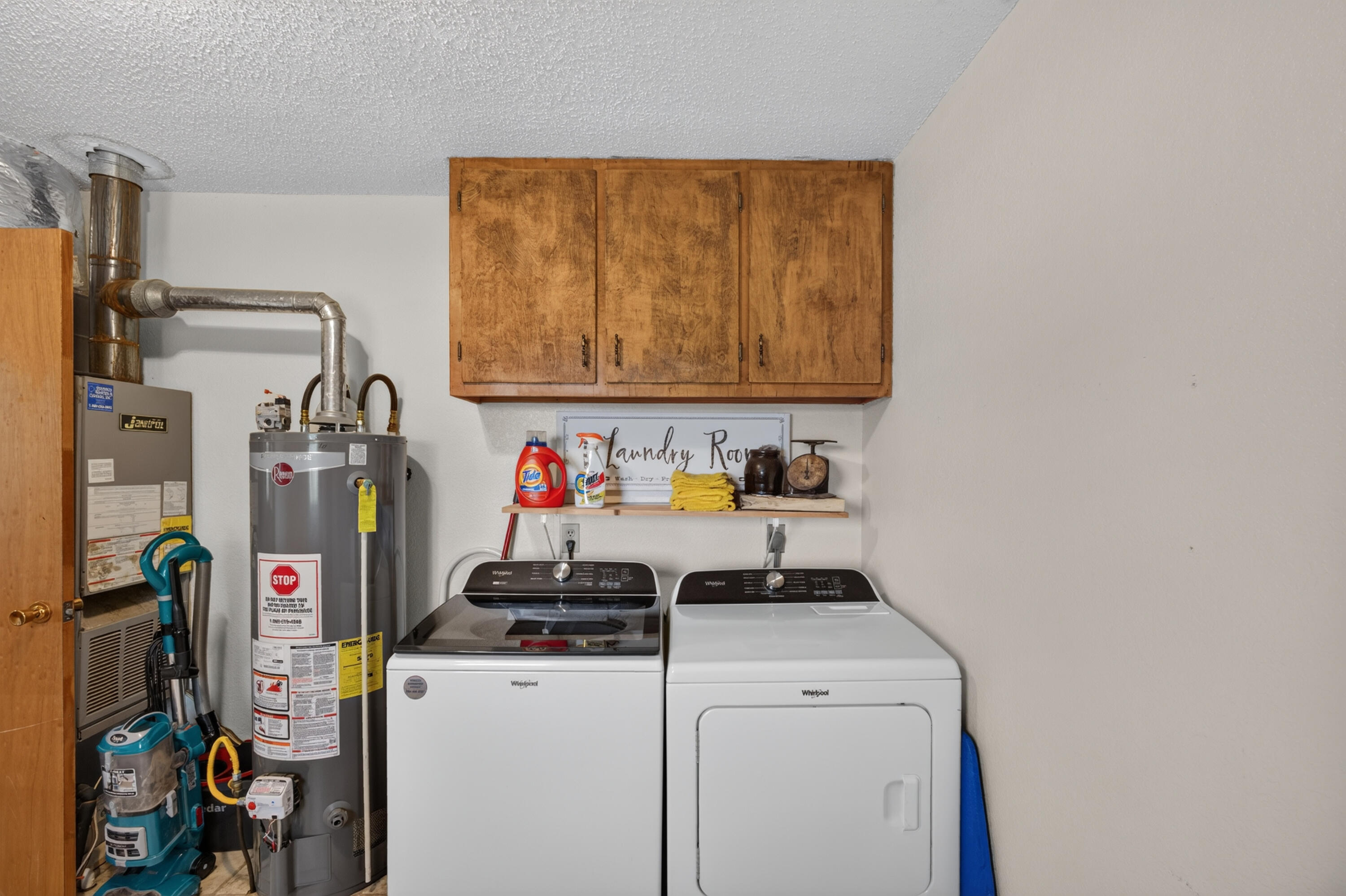15892 Mellow Drive Property Photo 16