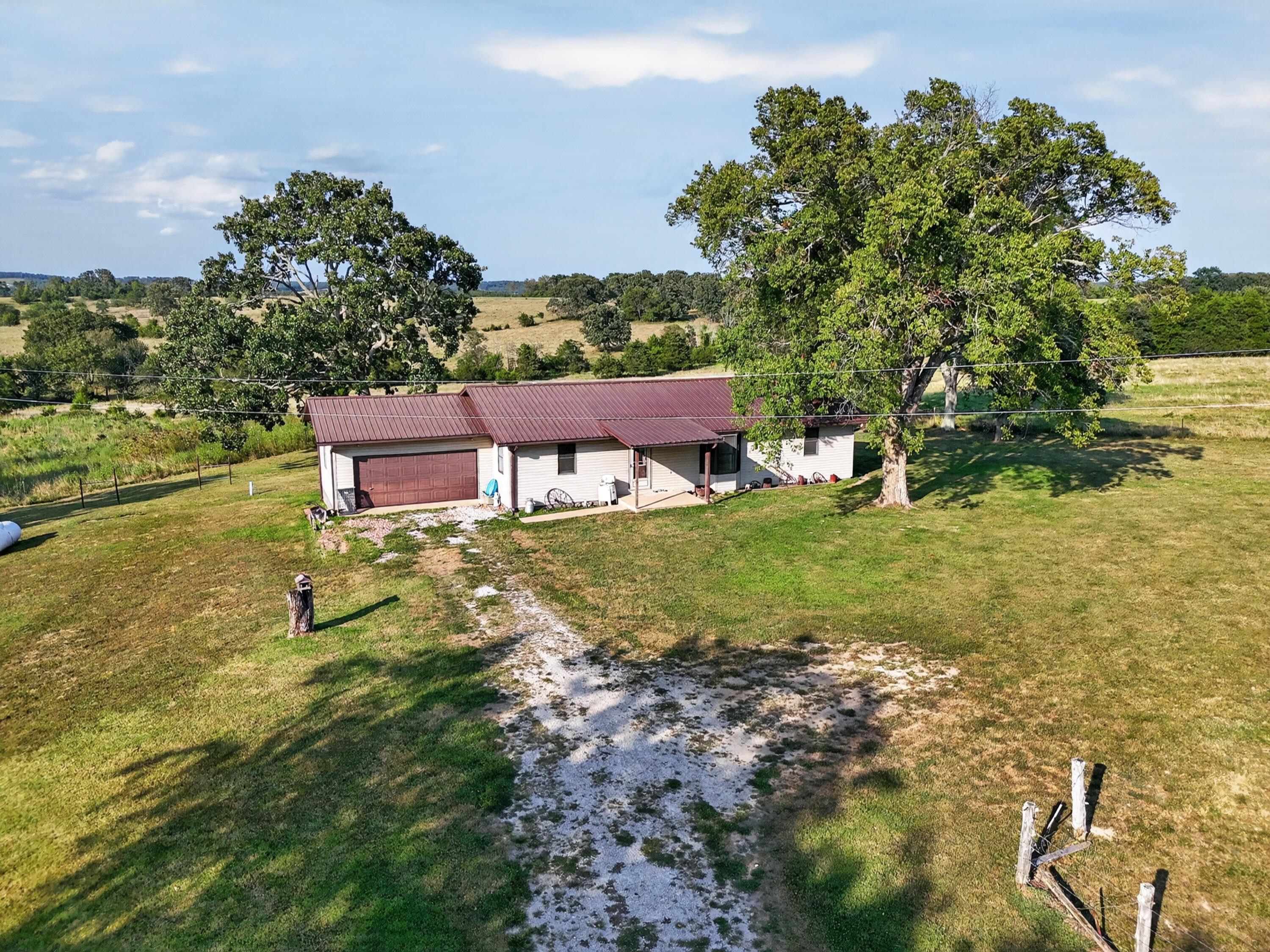 15892 Mellow Drive Property Photo 19