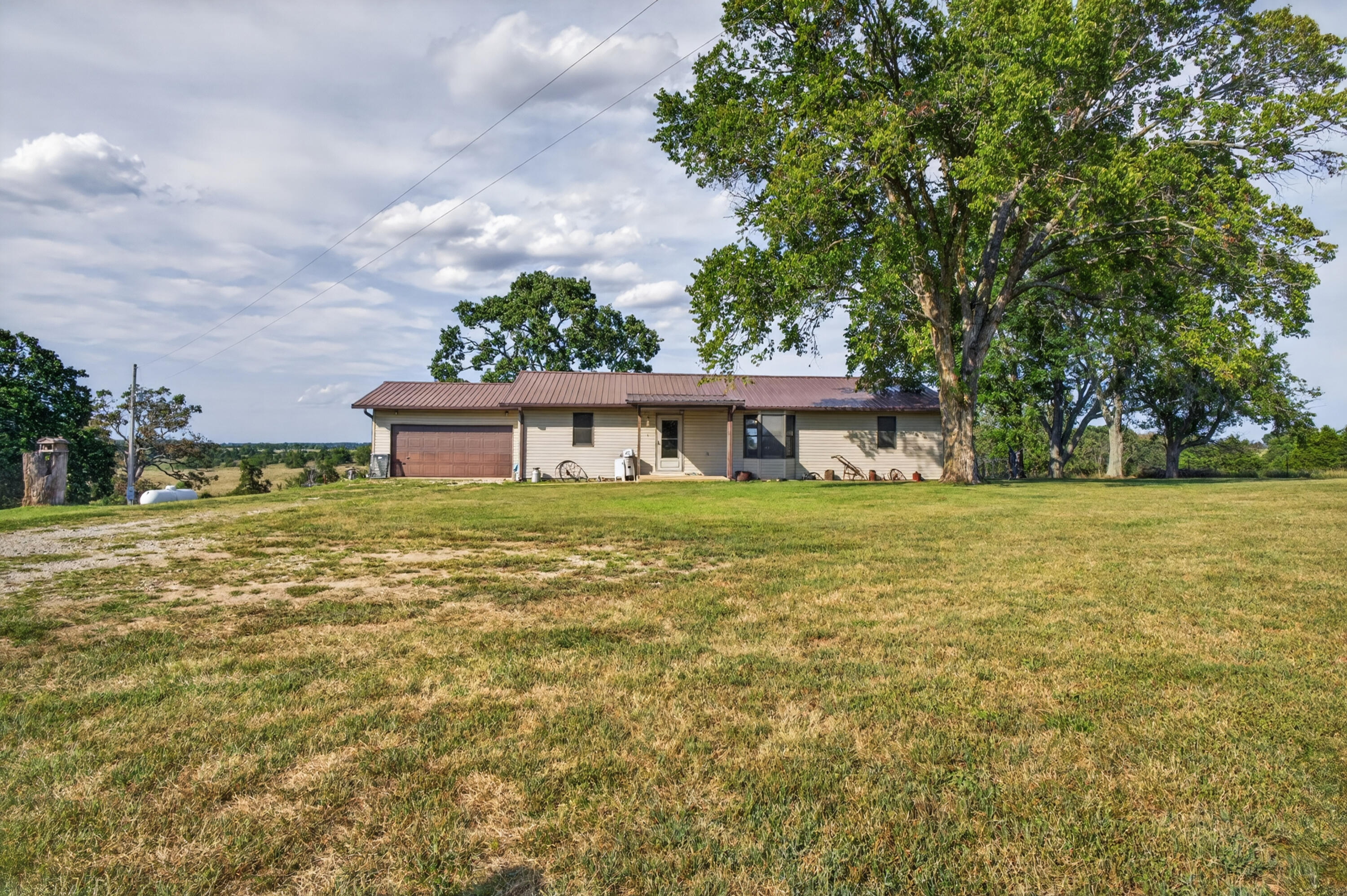 15892 Mellow Drive Property Photo 23