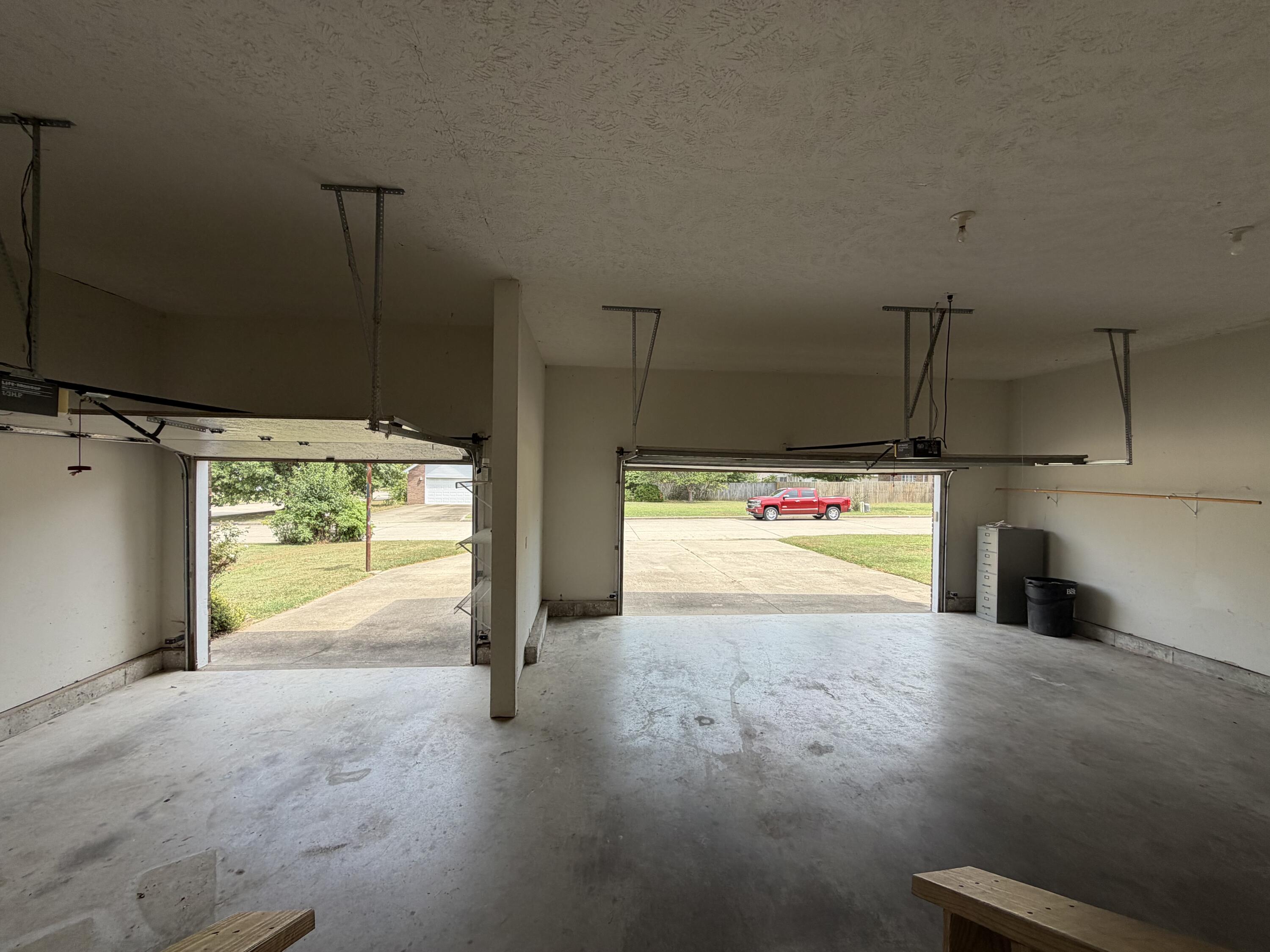 1661 North Main Avenue Property Photo 2