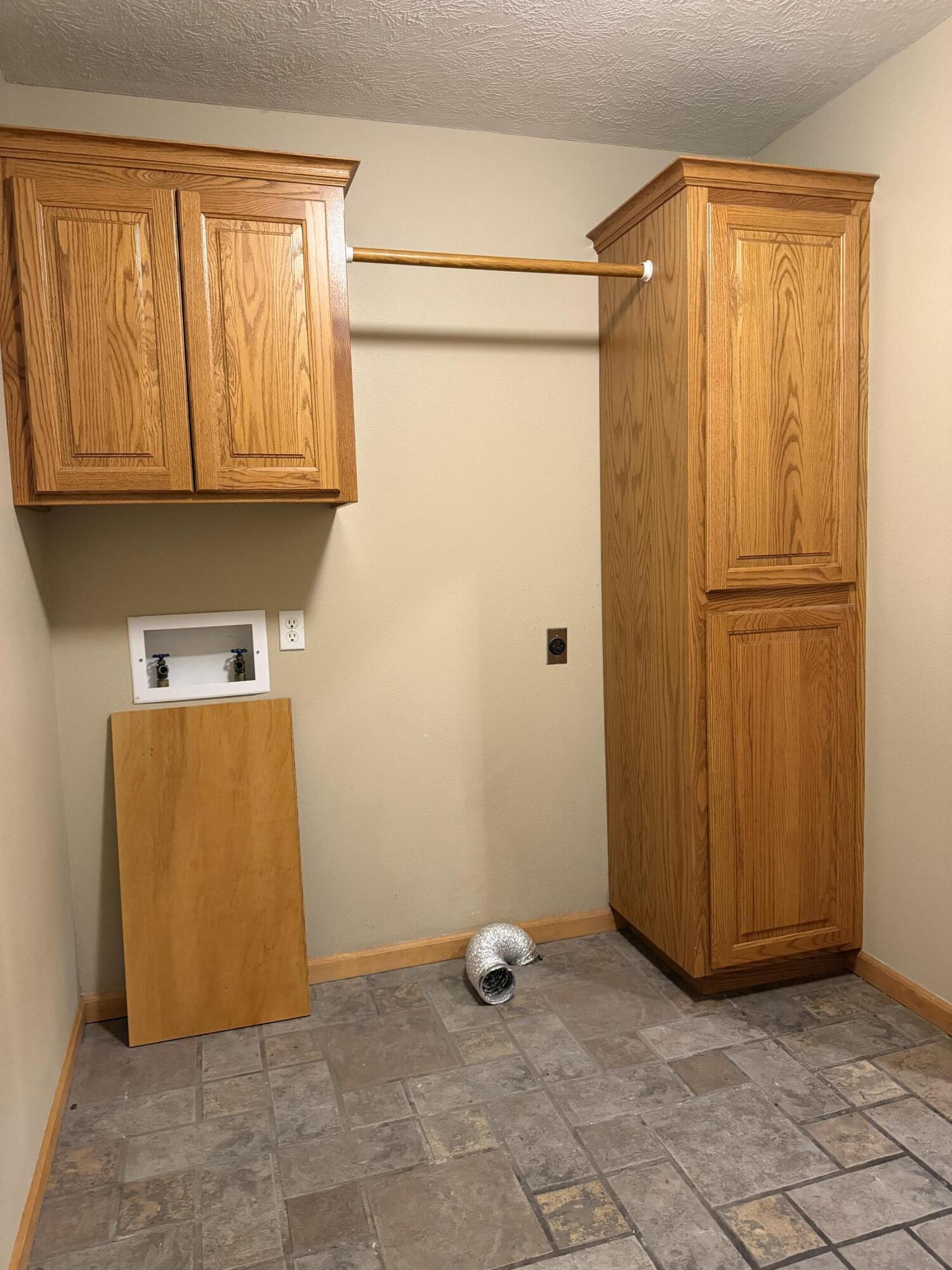 1661 North Main Avenue Property Photo 3