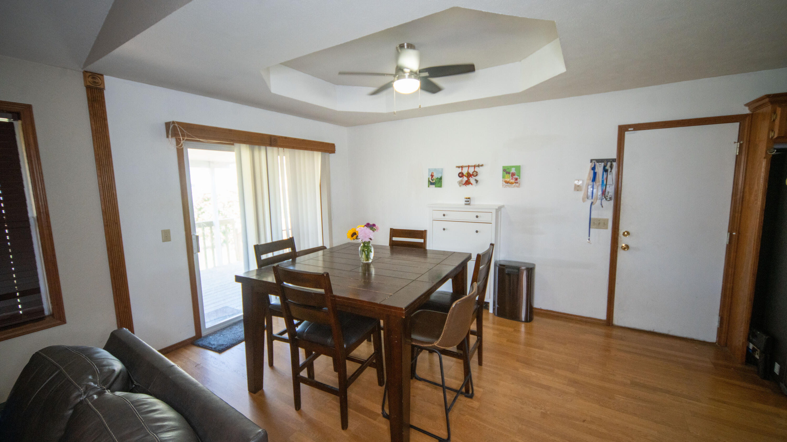 3619 West El Castile Street Property Photo 5