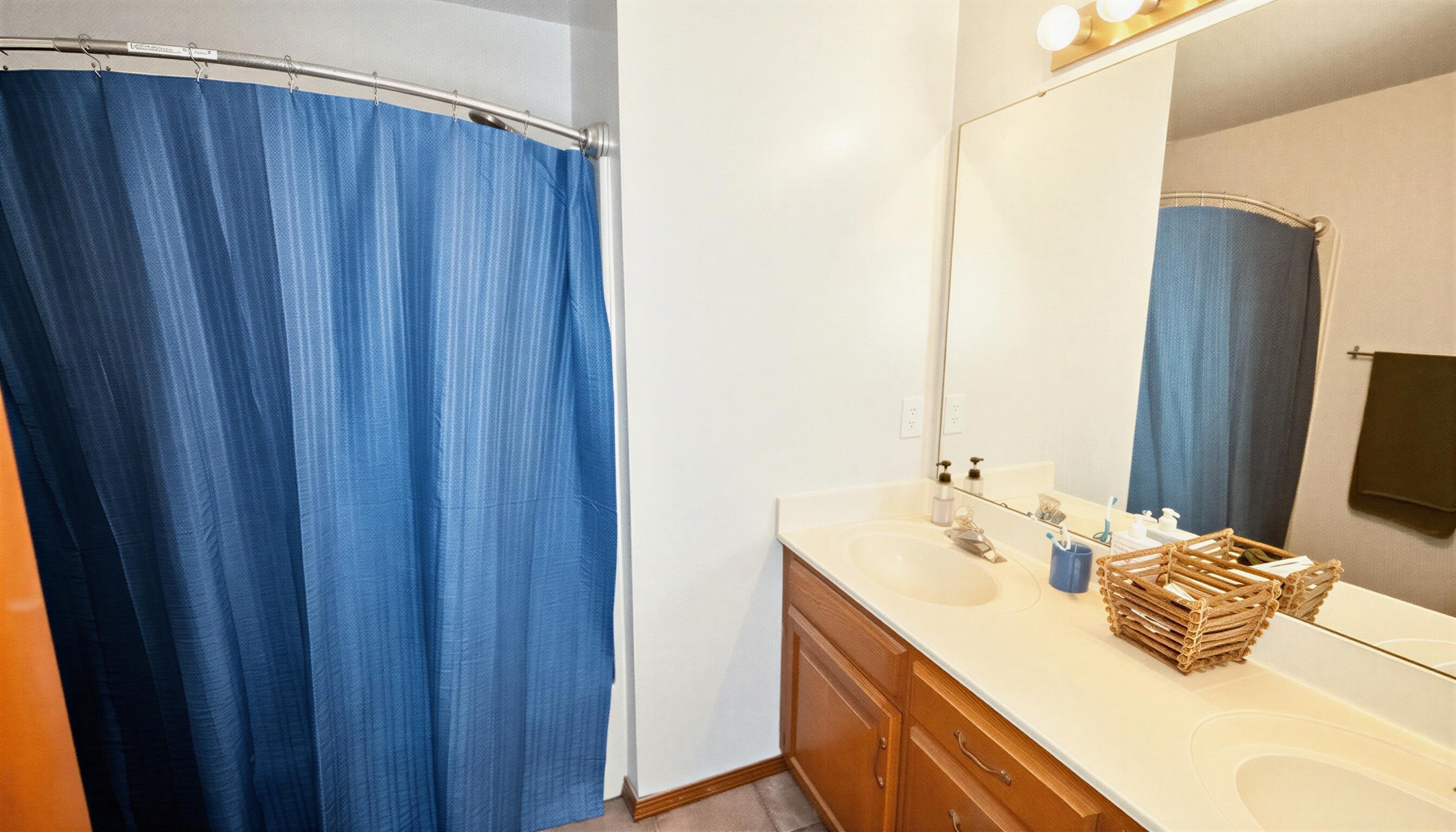 3619 West El Castile Street Property Photo 7