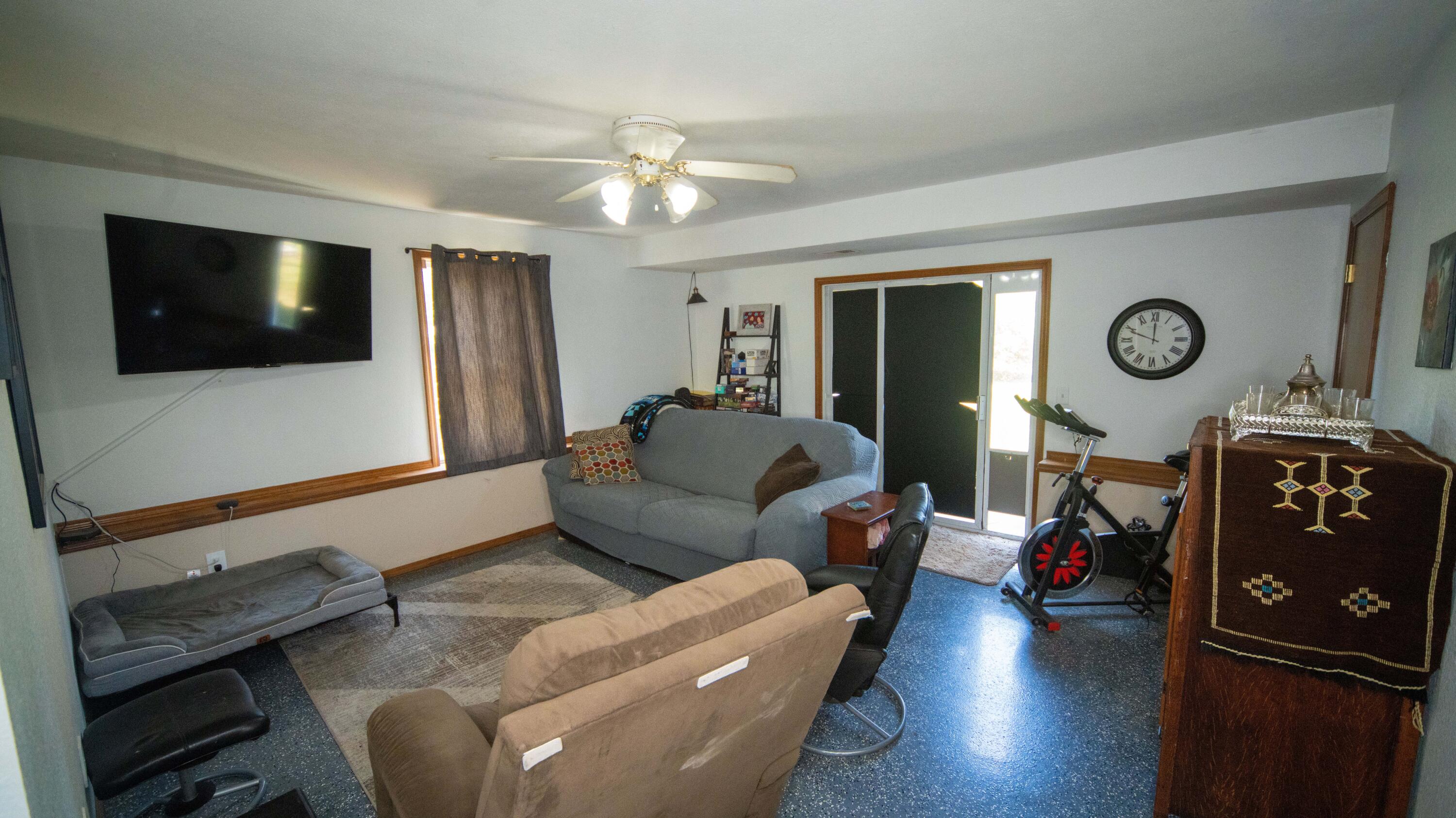 3619 West El Castile Street Property Photo 14