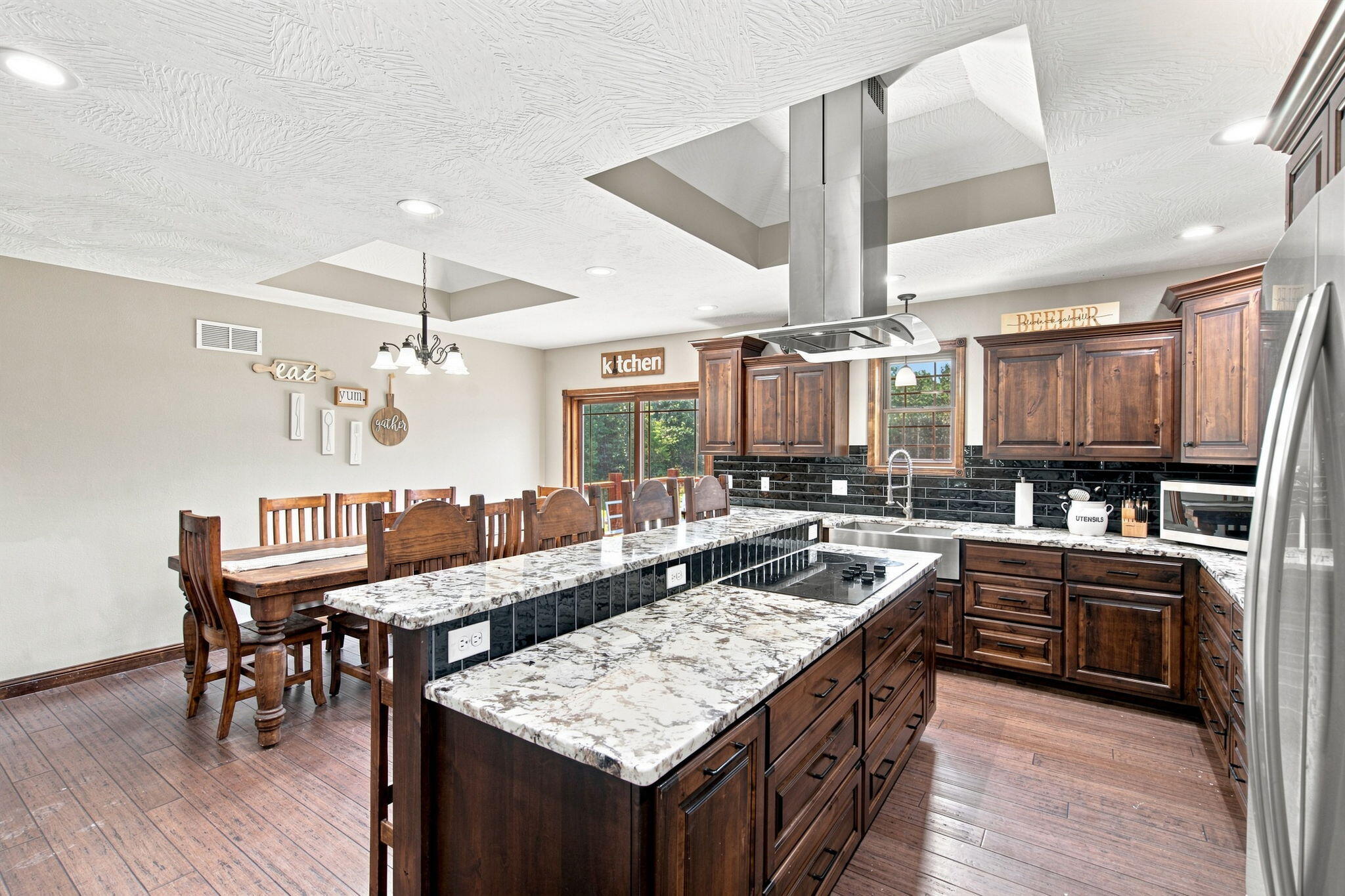 1295 Spring Valley Property Photo 12