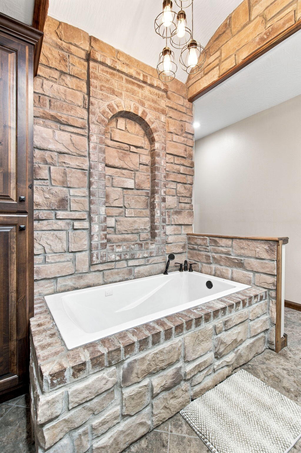 1295 Spring Valley Property Photo 16