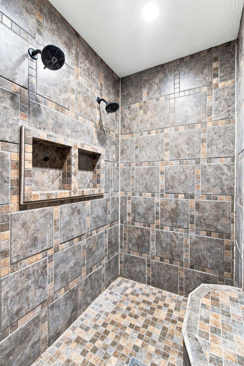 1295 Spring Valley Property Photo 17