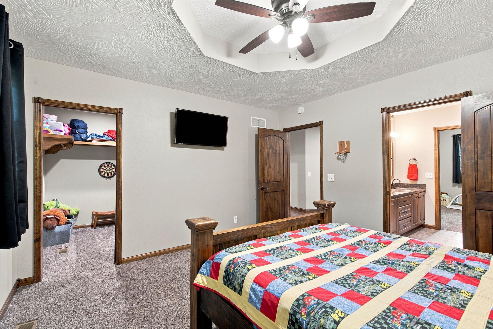 1295 Spring Valley Property Photo 18
