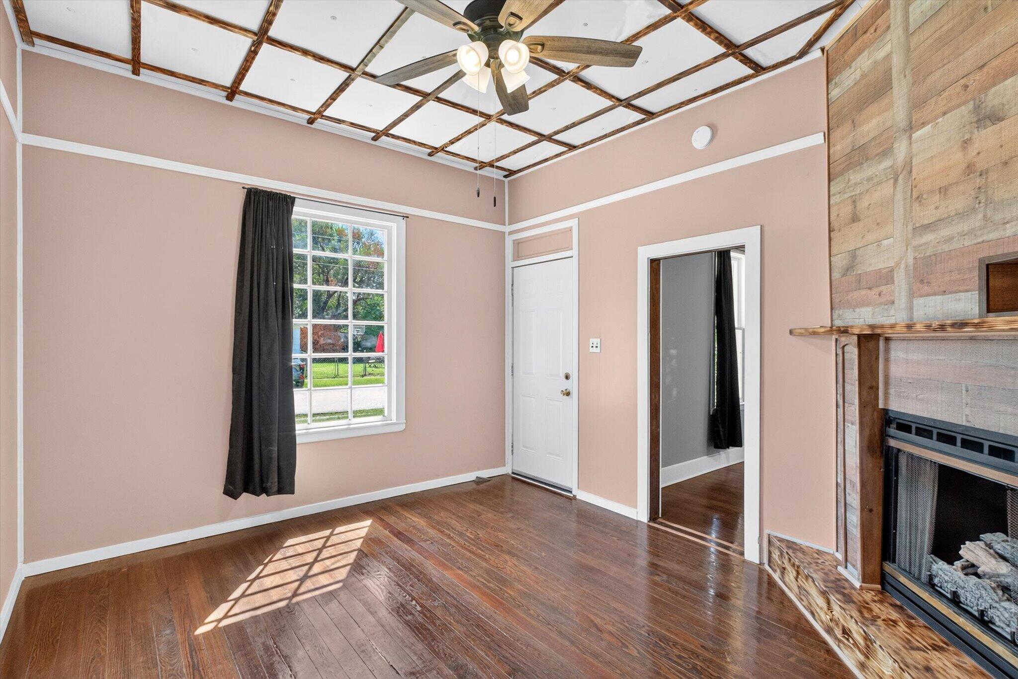 1311 North Johnston Avenue Property Photo 8