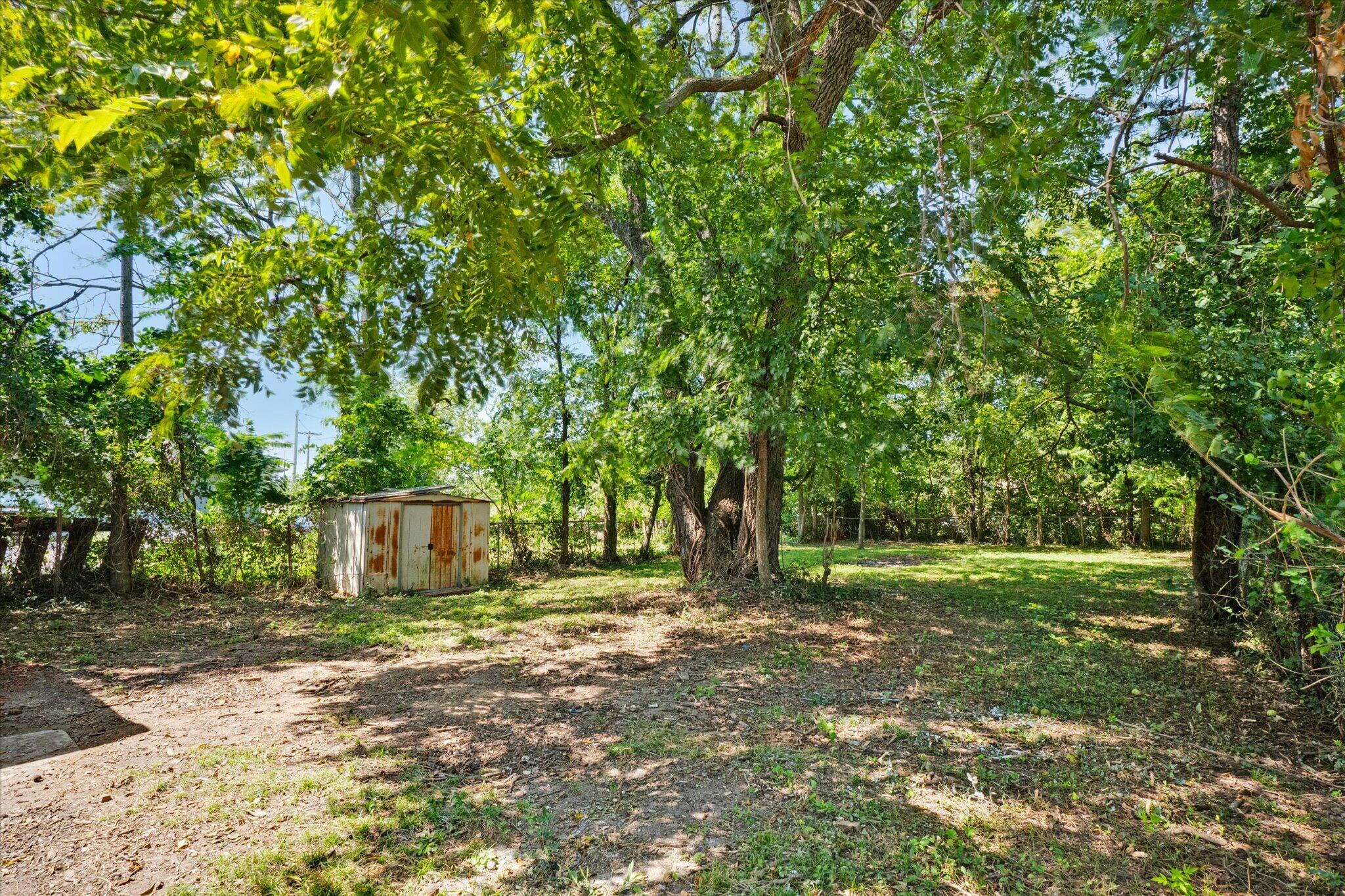 1311 North Johnston Avenue Property Photo 27