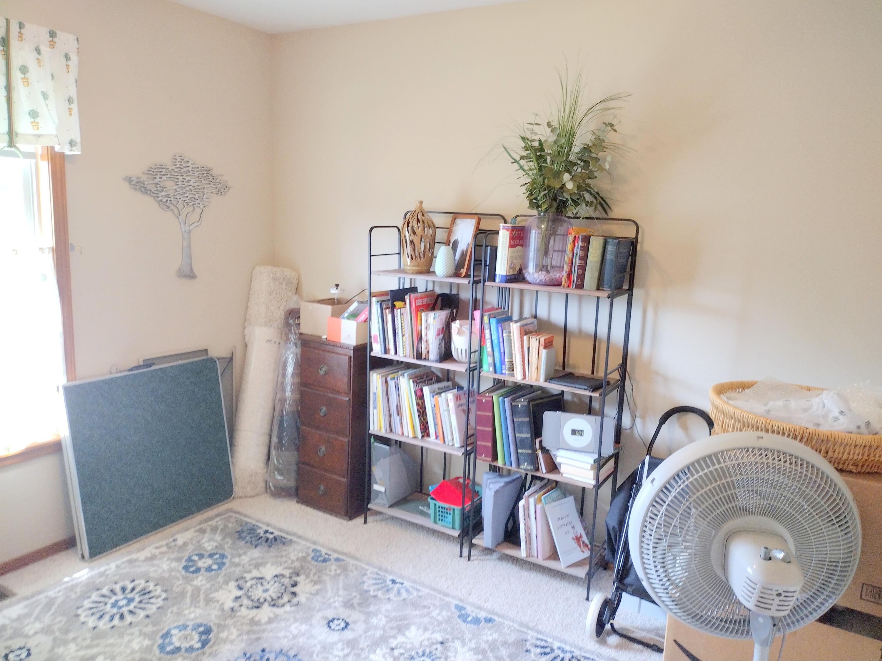 988 West Pembrook Avenue Property Photo 23