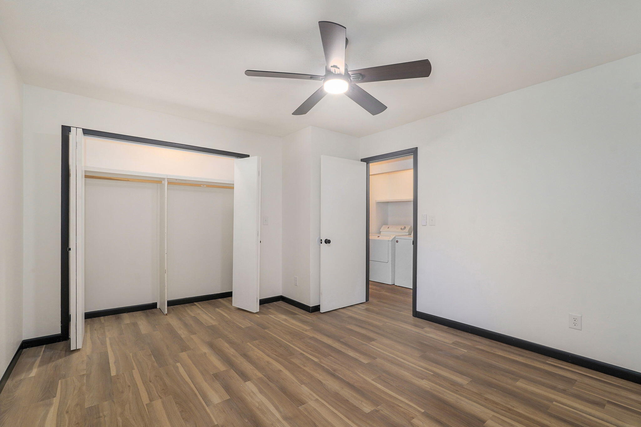 659 Knox Avenue Property Photo 16