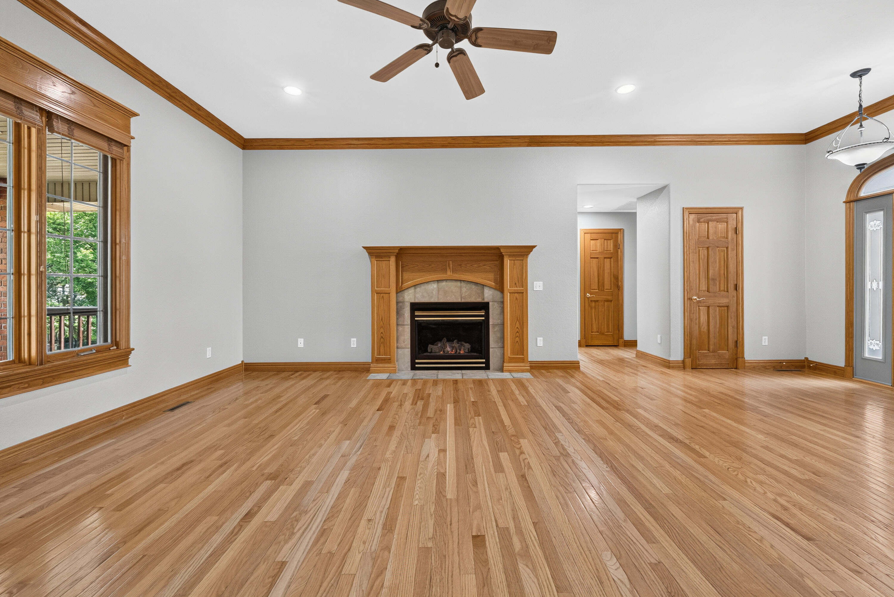 392 North Niangua Drive Property Photo 13