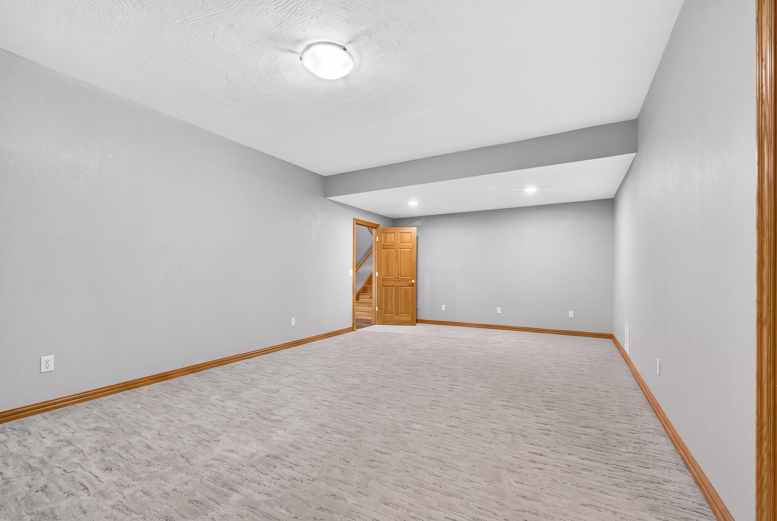 392 North Niangua Drive Property Photo 67