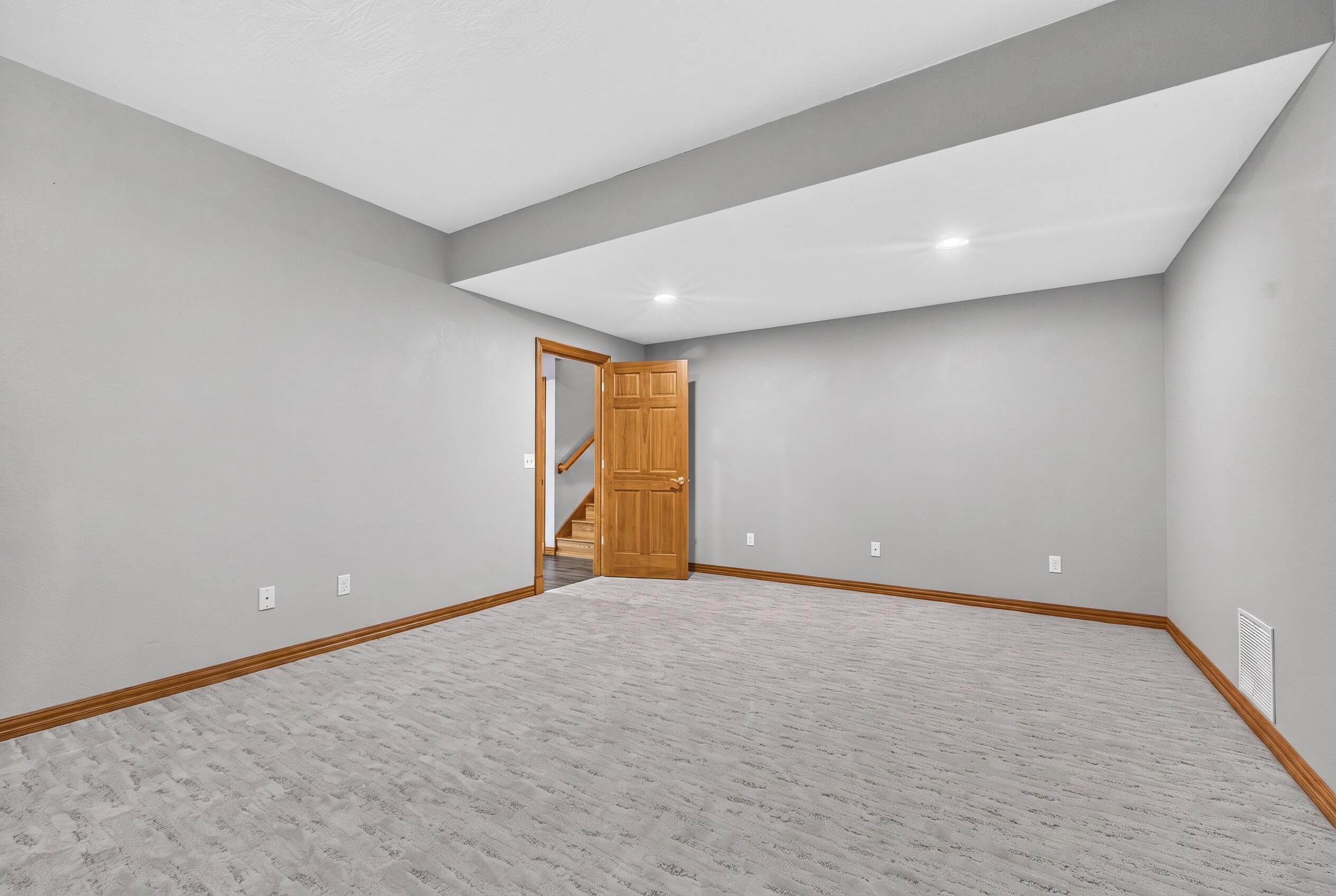 392 North Niangua Drive Property Photo 68