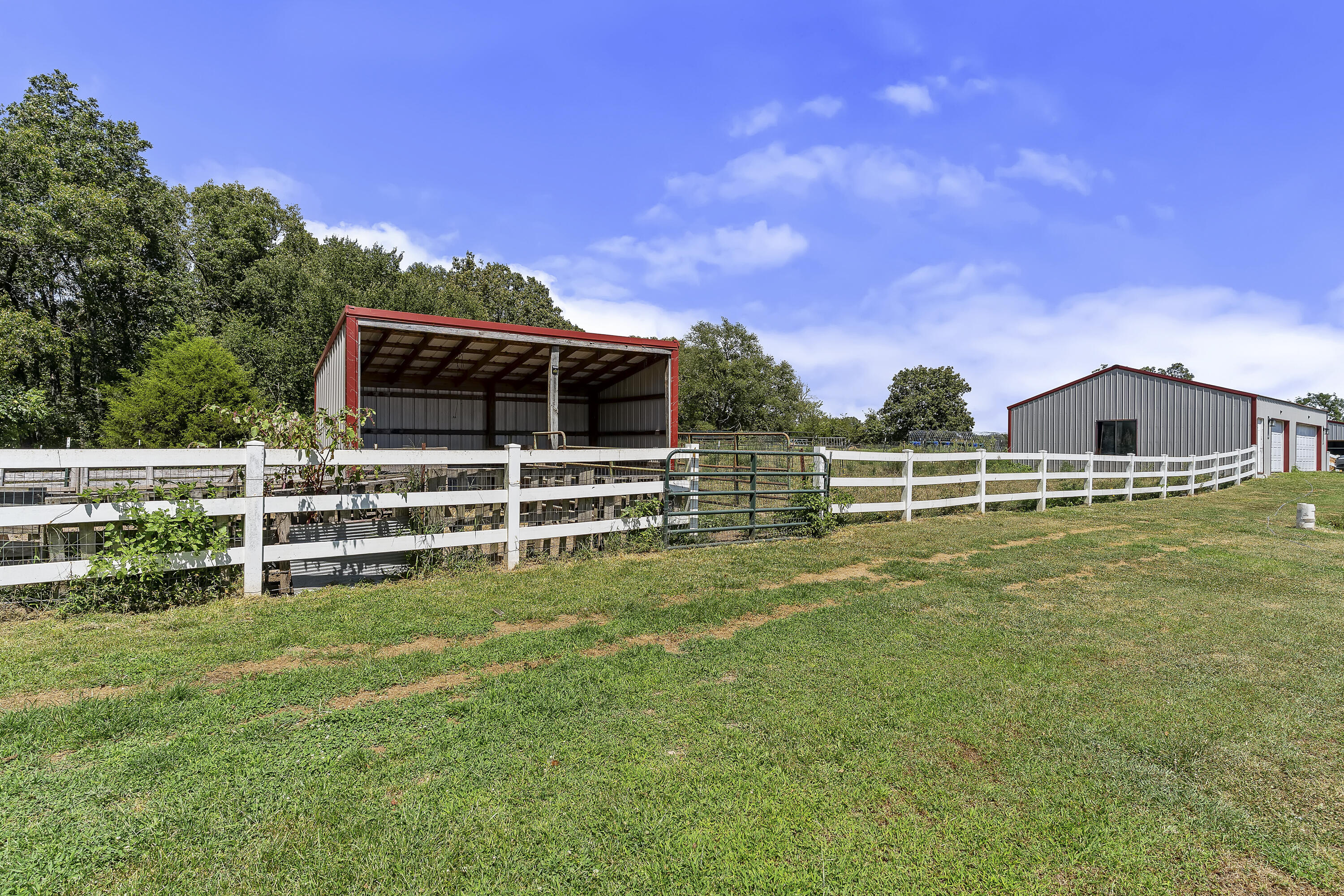 119 Jensen Road Property Photo 3