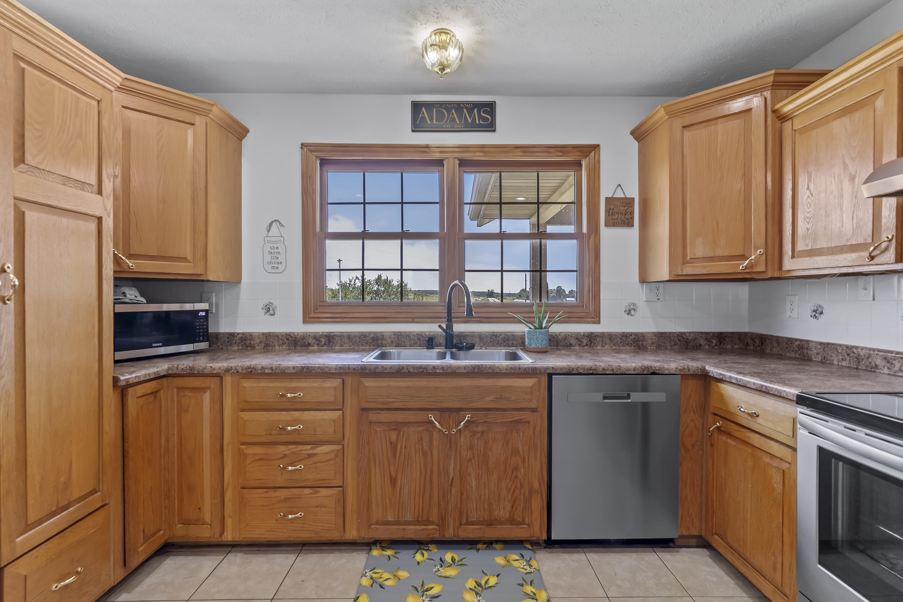 119 Jensen Road Property Photo 12