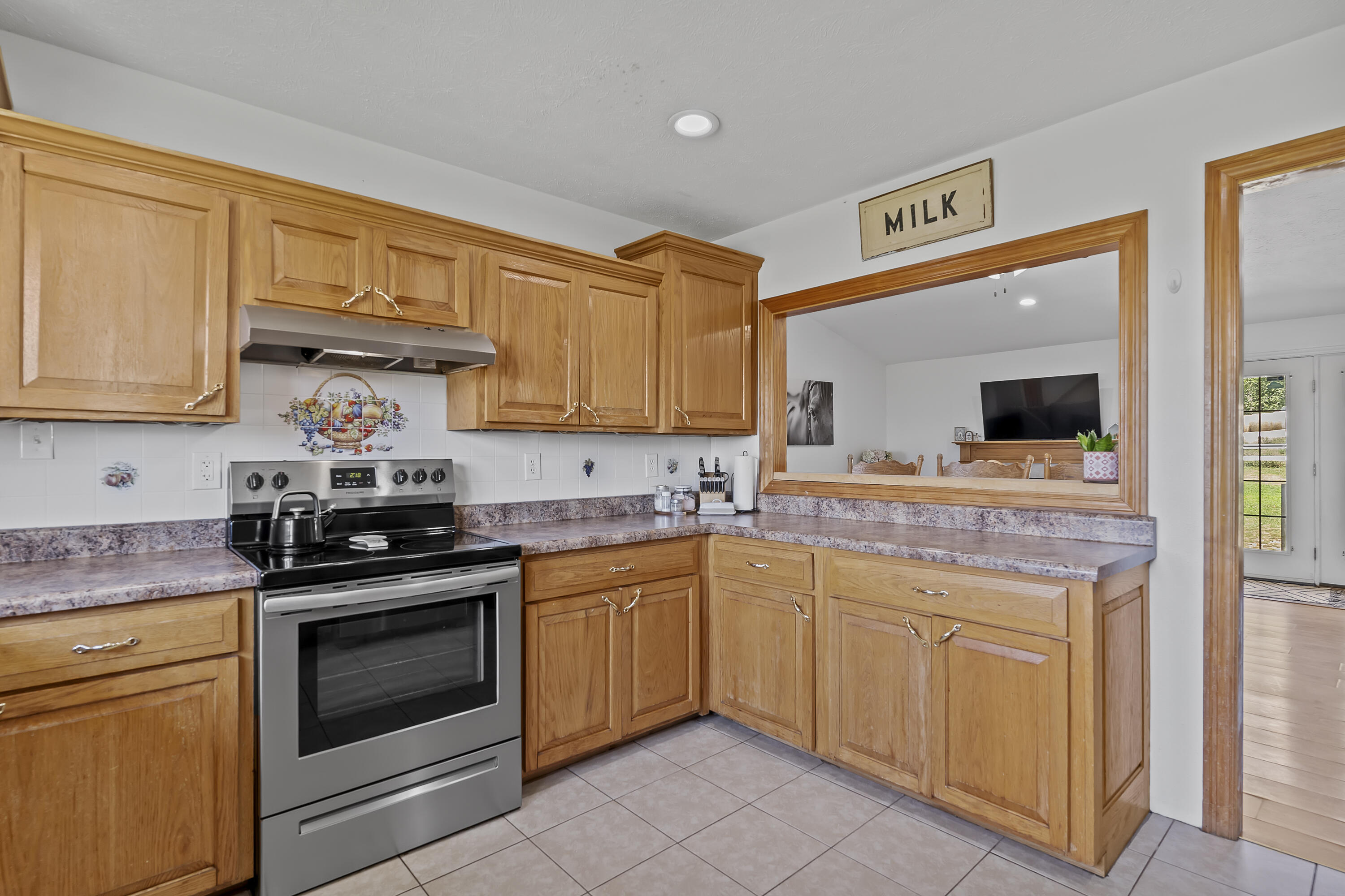 119 Jensen Road Property Photo 15