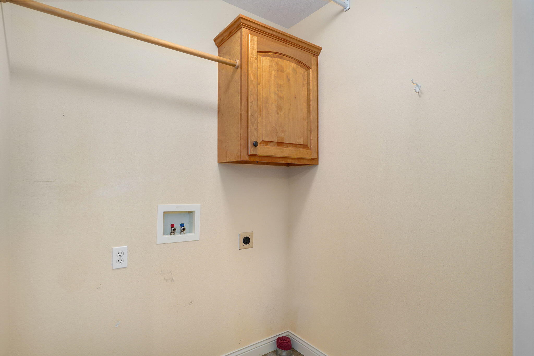 10720 Lawrence 1170 Property Photo 9