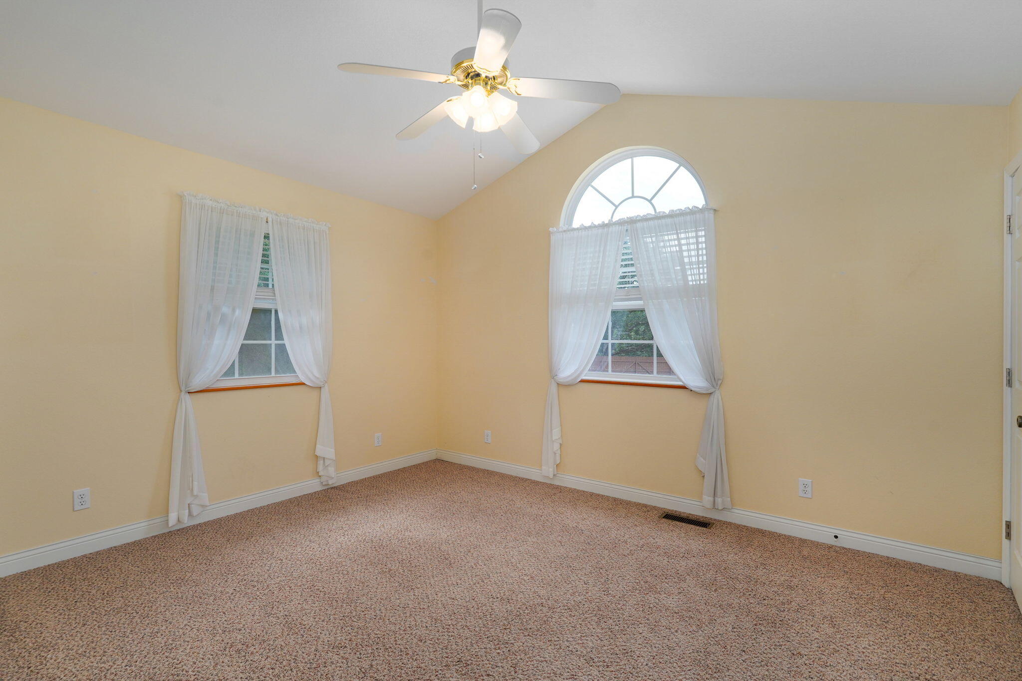 10720 Lawrence 1170 Property Photo 20