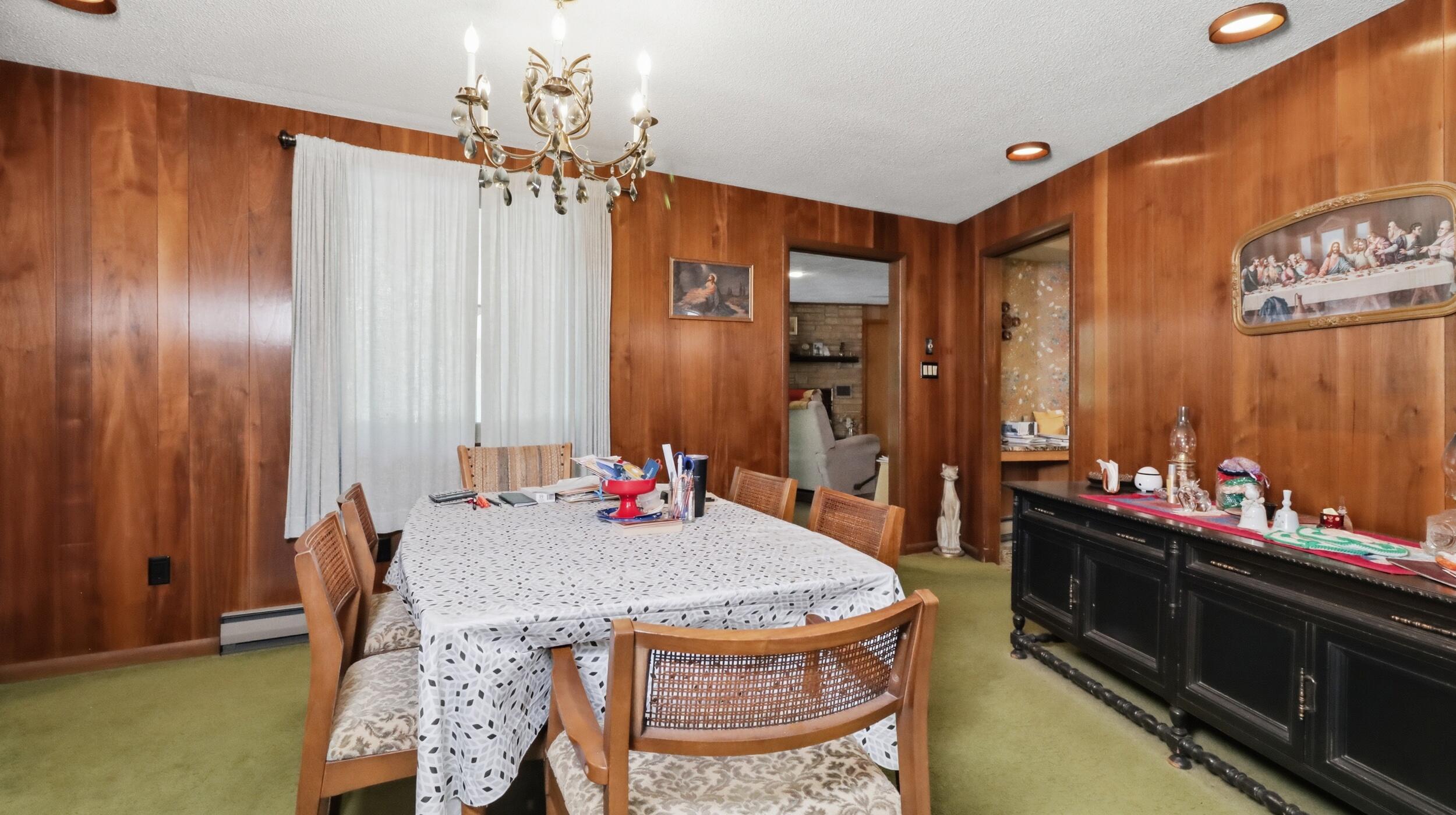 1300 County Road 6170 Property Photo 29