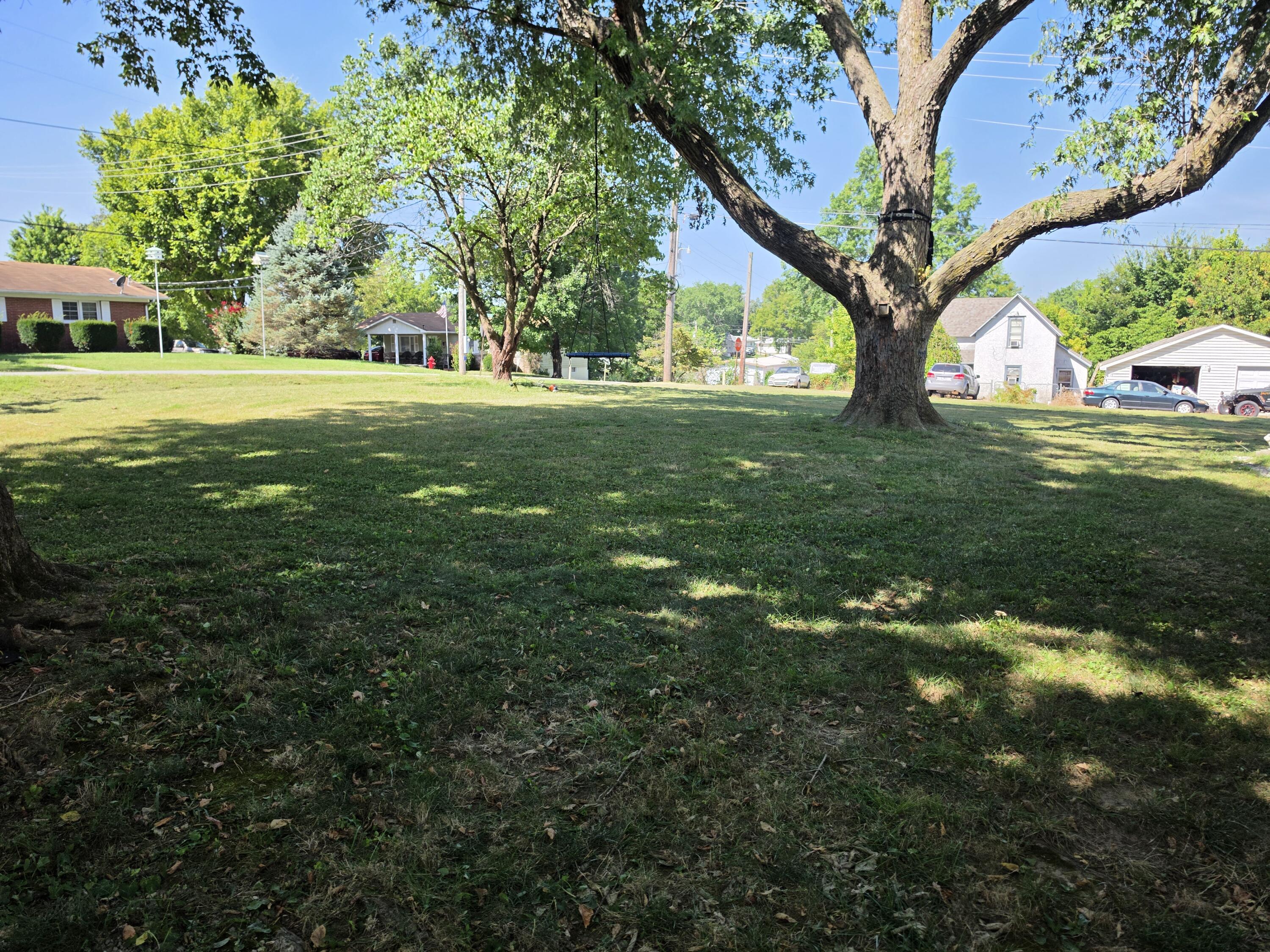 200 North Maple Street Property Photo 22