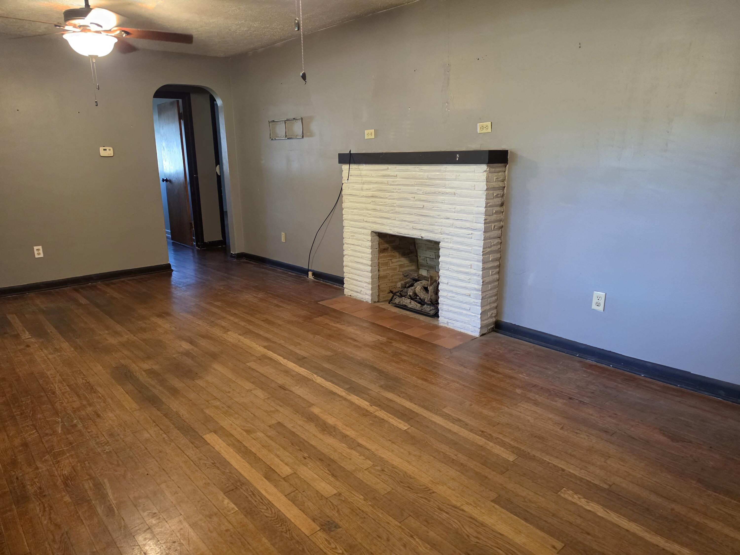 200 North Maple Street Property Photo 40