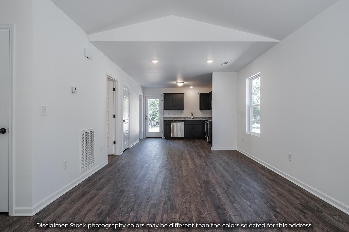 2318 West 4th Street Property Photo 2