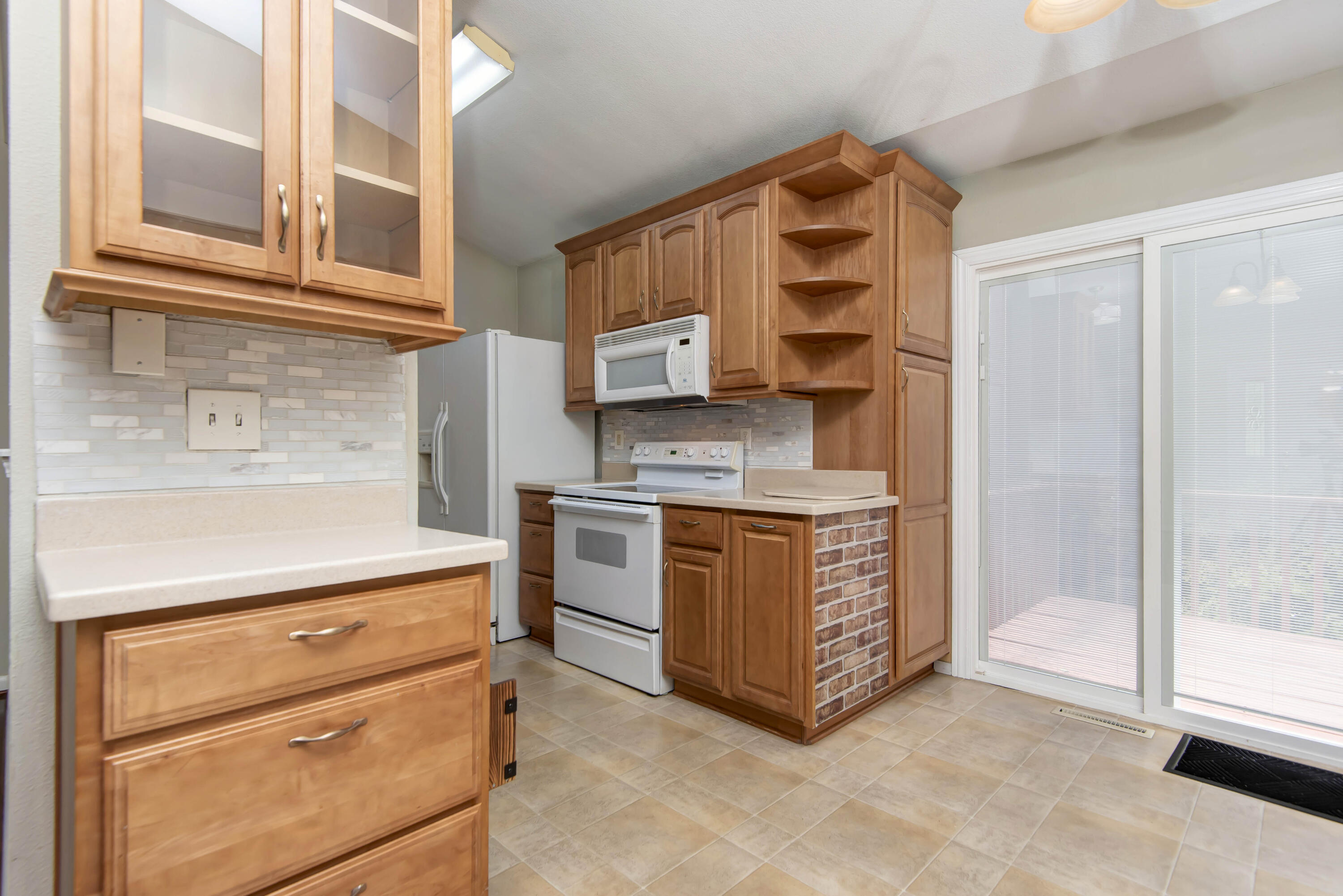 220 Blossom Valley Property Photo 4