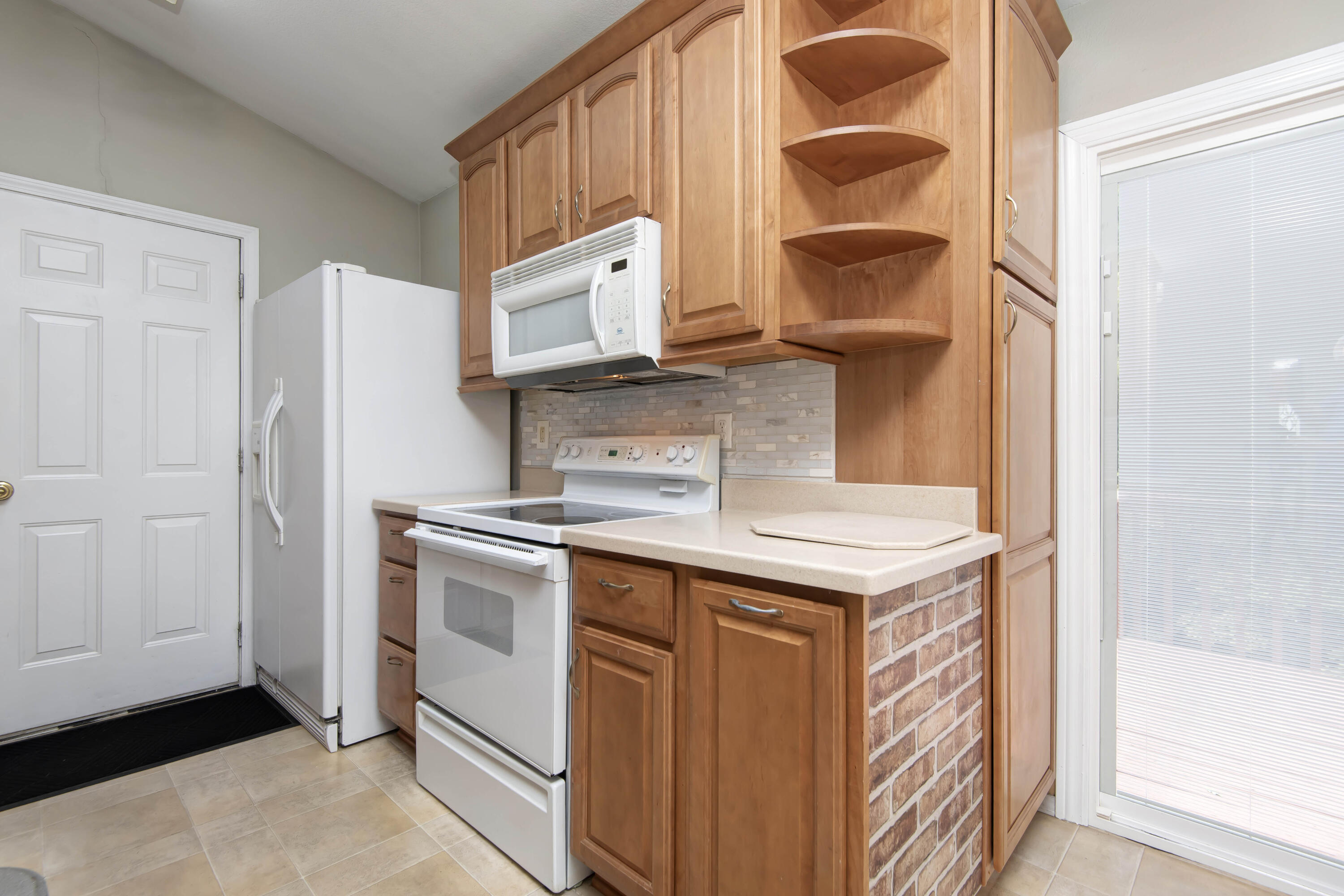 220 Blossom Valley Property Photo 8