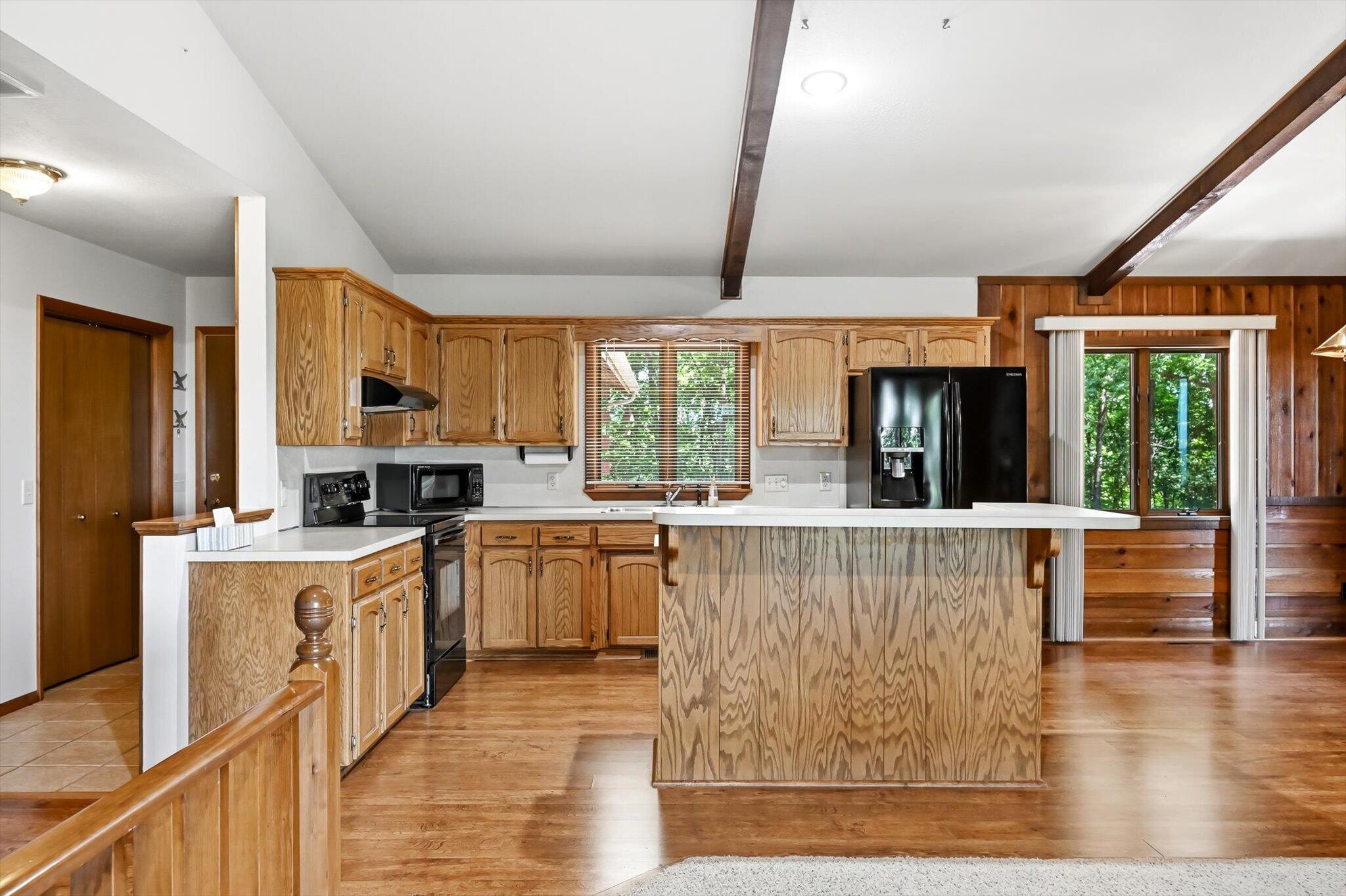 136 Oak Forest Circle Property Photo 12