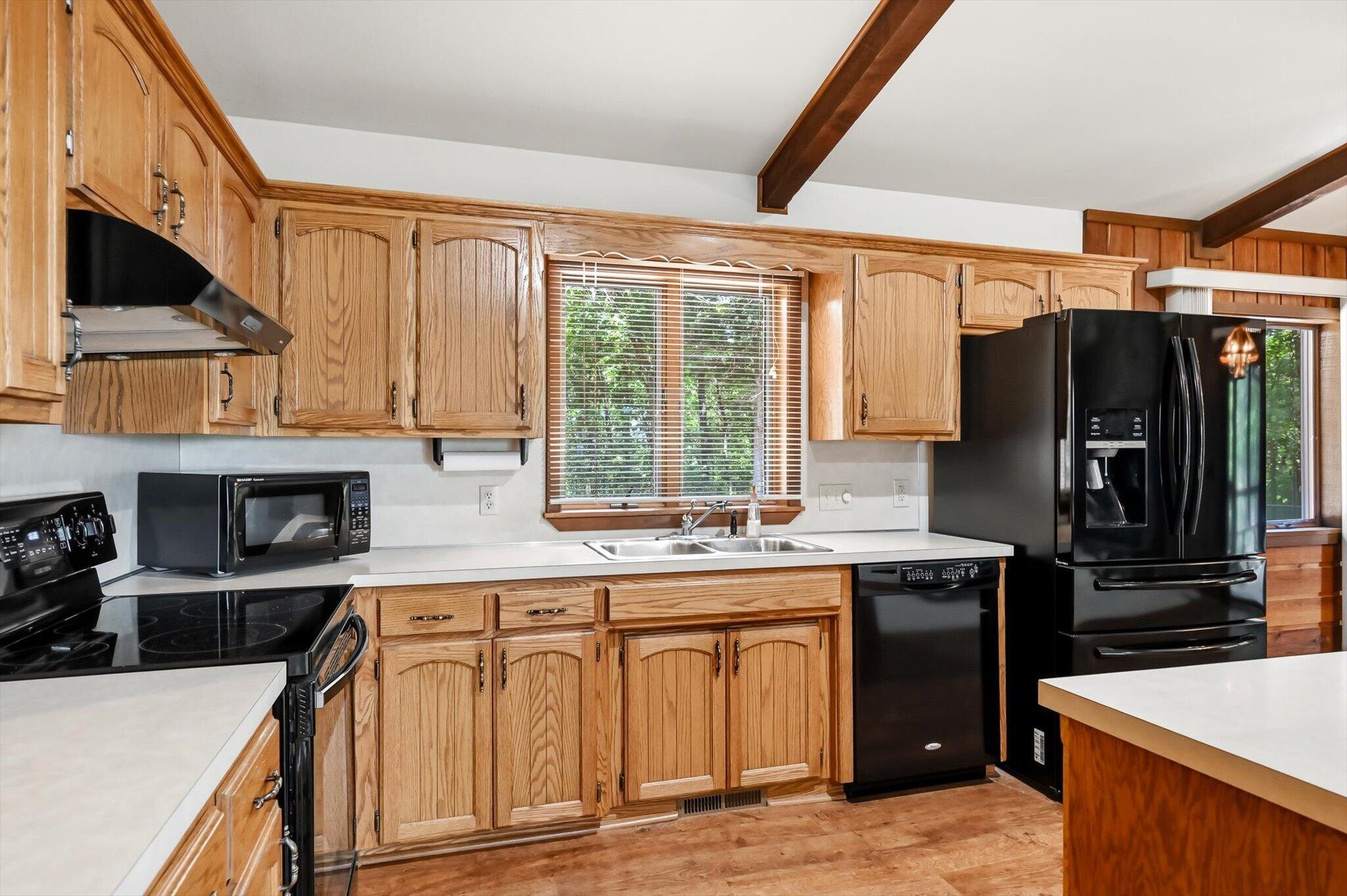 136 Oak Forest Circle Property Photo 13