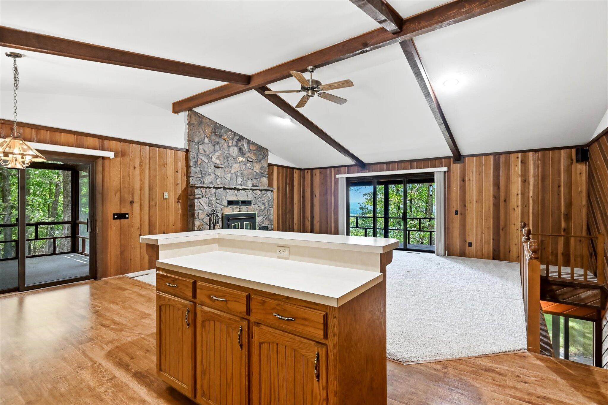 136 Oak Forest Circle Property Photo 16