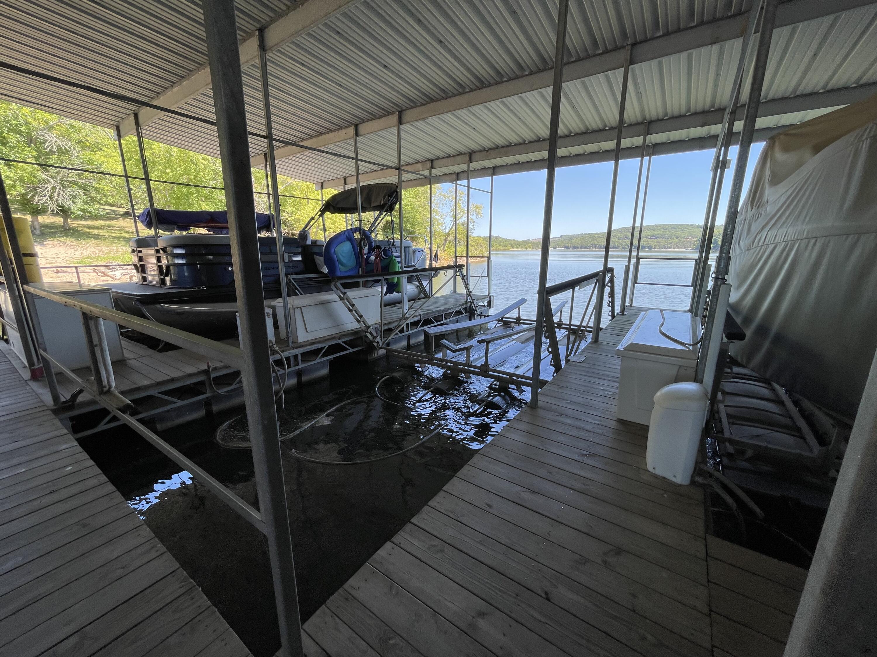 136 Oak Forest Circle Property Photo 41